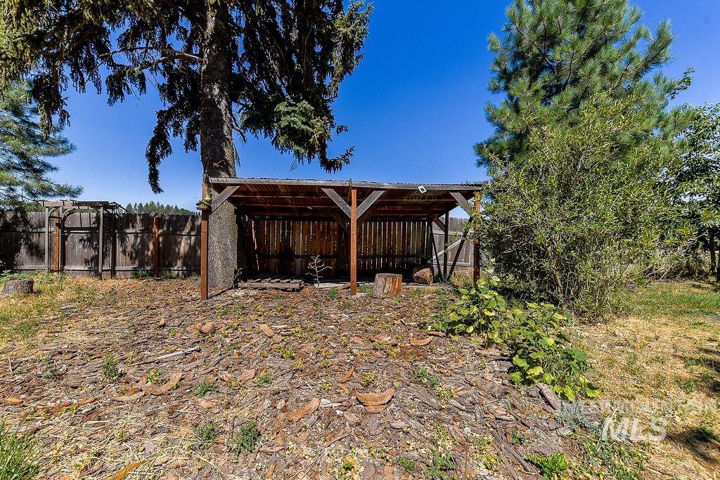1670 Flannigan Crk Rd, Potlatch, Idaho 83855, 3 Bedrooms, 2 Bathrooms, Residential For Sale, Price $529,000,MLS 98999246