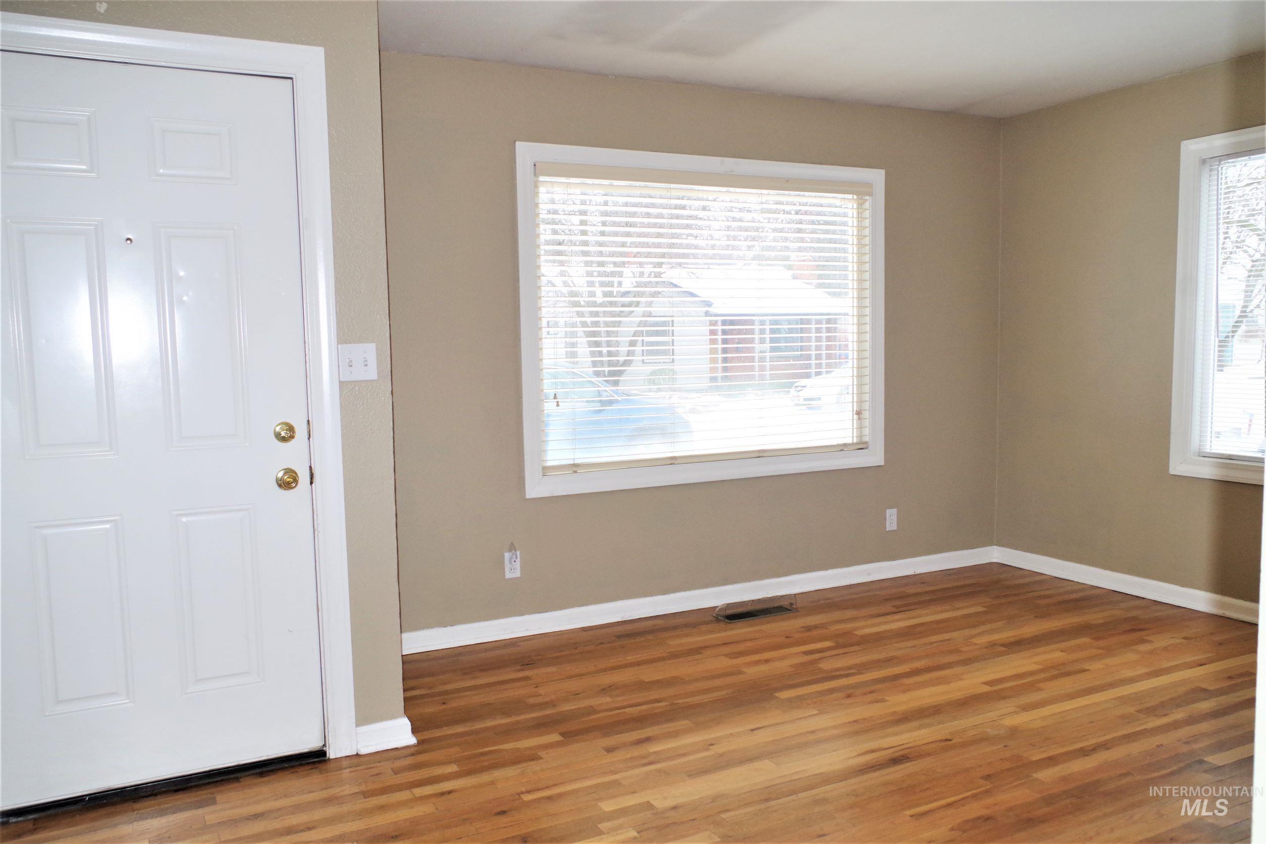 2303 W Judith St, Boise, Idaho 83705, 3 Bedrooms, 1 Bathroom, Residential For Sale, Price $375,000, 98999263