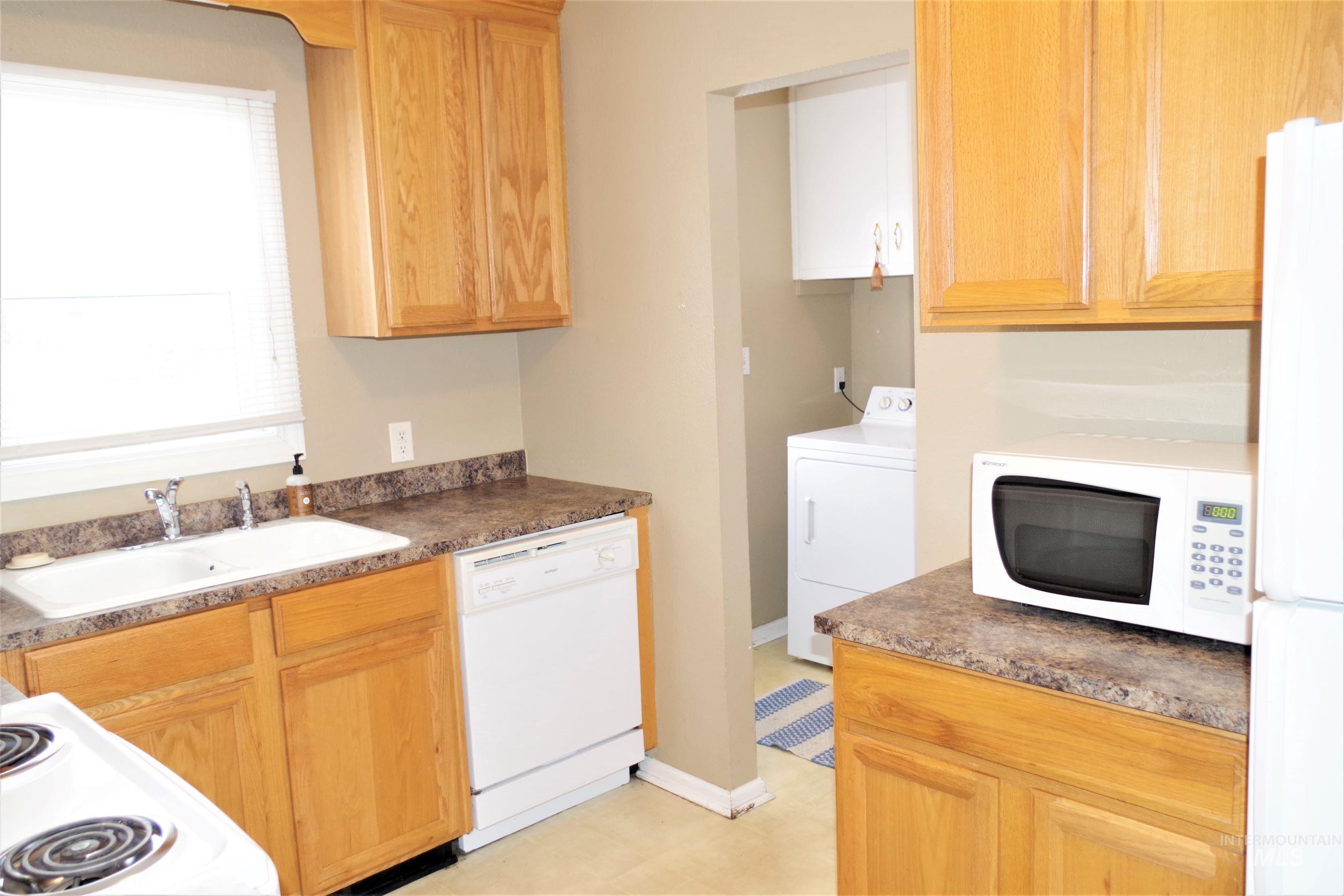 2303 W Judith St, Boise, Idaho 83705, 3 Bedrooms, 1 Bathroom, Residential For Sale, Price $375,000, 98999263