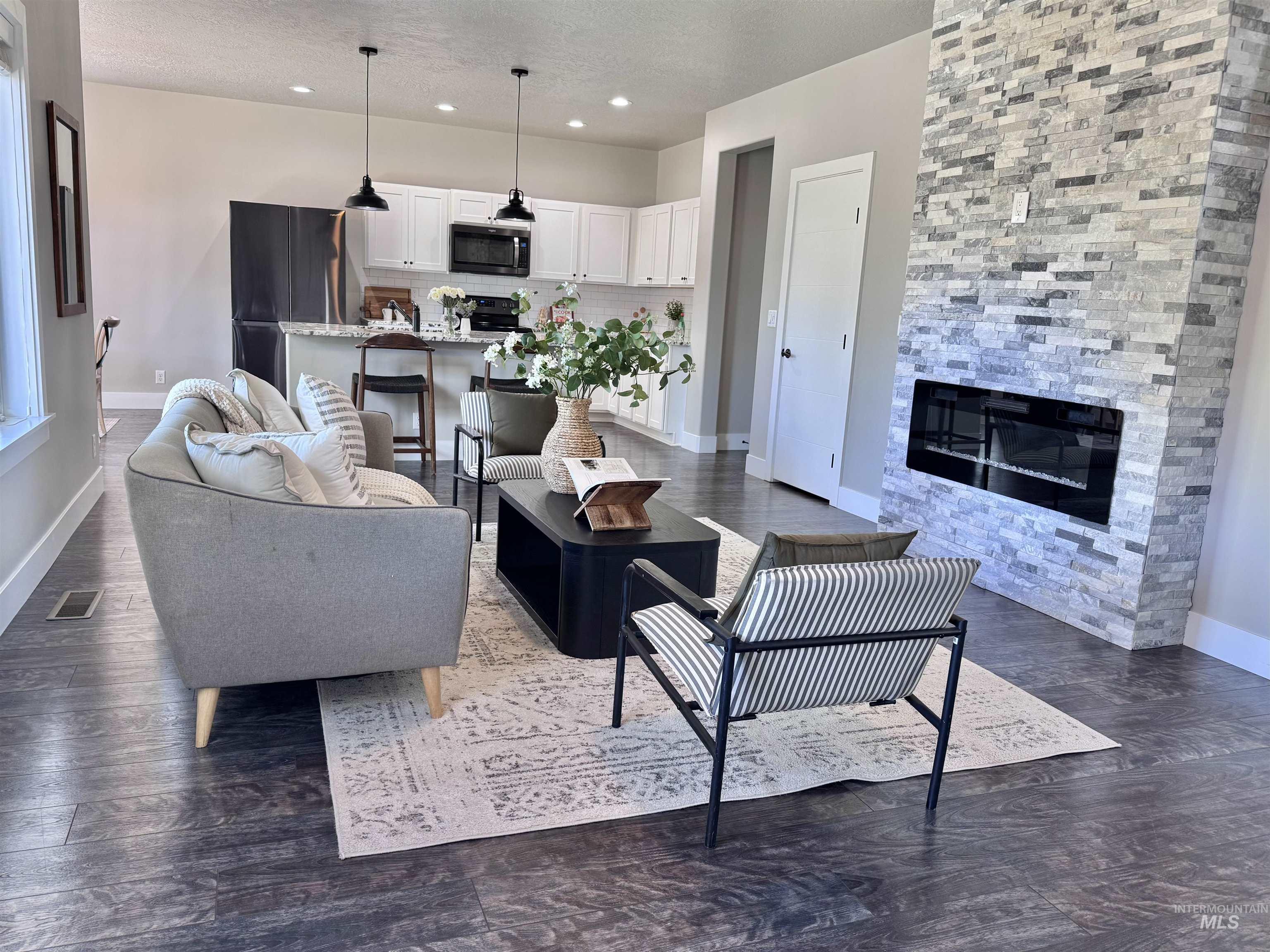 5657 W Song Sparrow St, Boise, Idaho 83714, 4 Bedrooms, 3 Bathrooms, Residential For Sale, Price $540,000,MLS 98999264