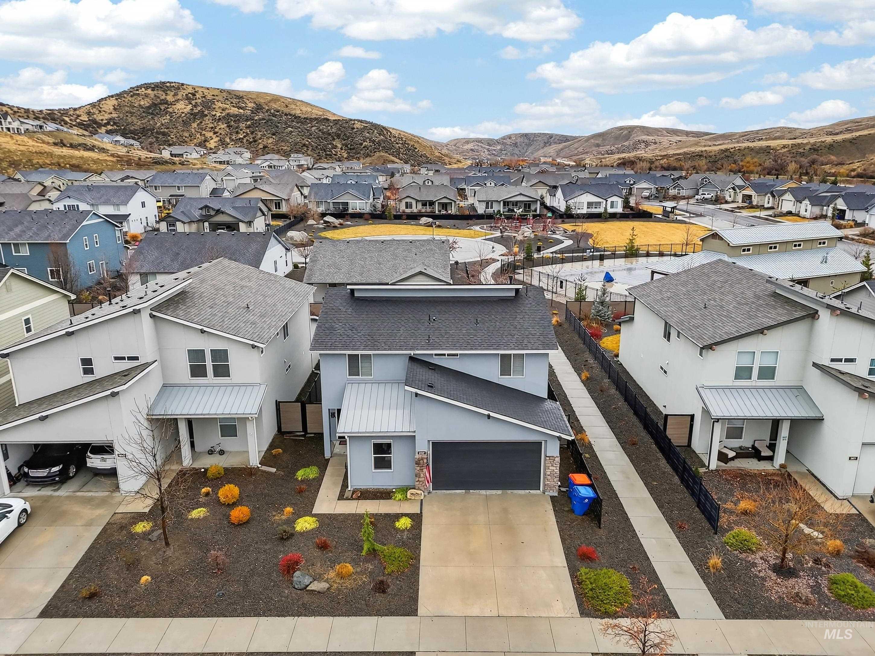 5657 W Song Sparrow St, Boise, Idaho 83714, 4 Bedrooms, 3 Bathrooms, Residential For Sale, Price $540,000,MLS 98999264