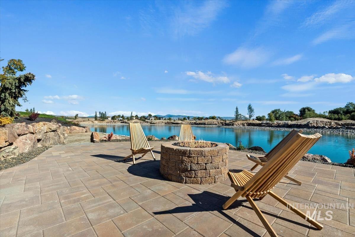 3718 N Harvest Moon Way, Eagle, Idaho 83616, 4 Bedrooms, 3.5 Bathrooms, Residential For Sale, Price $2,599,900, 98999265