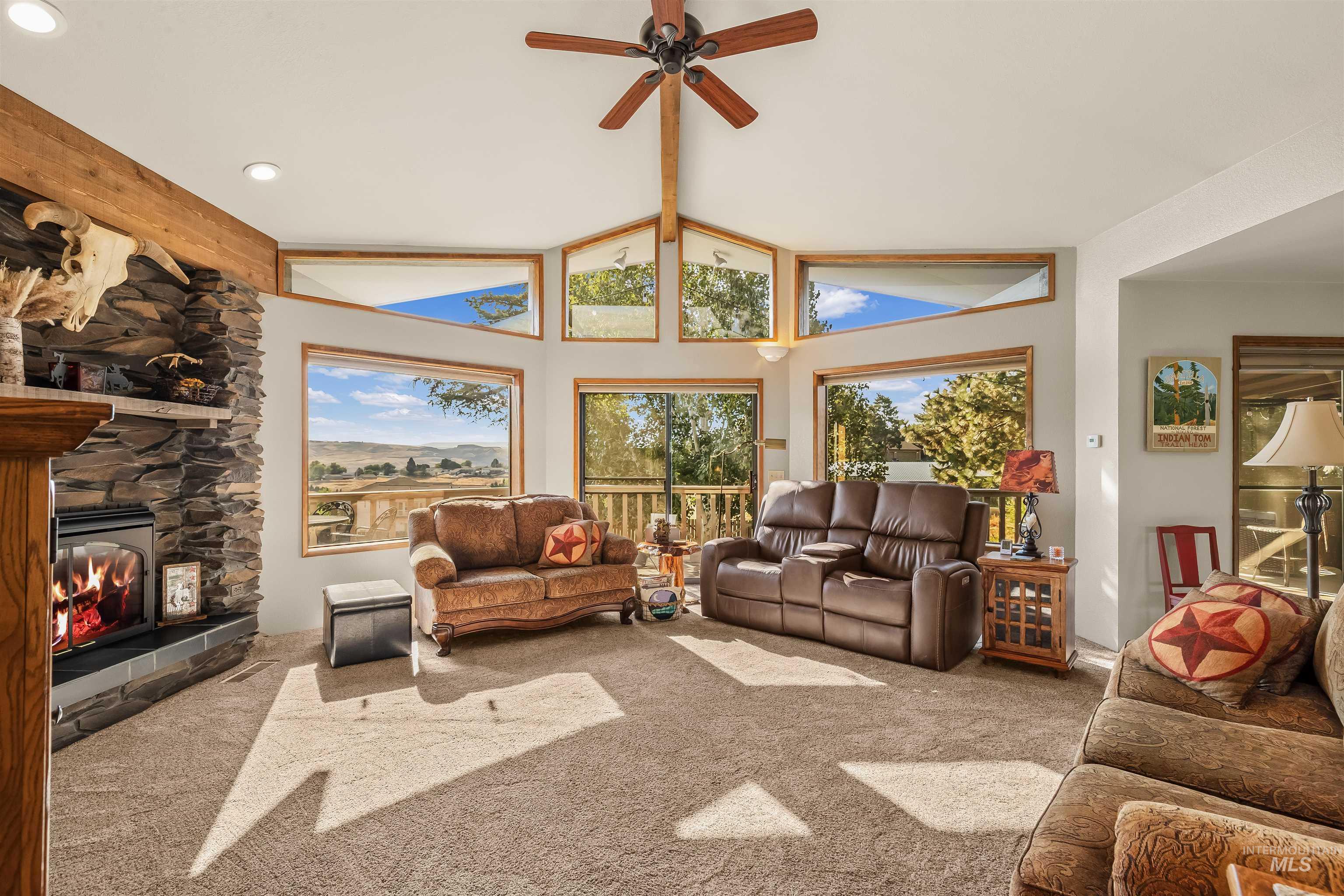 2036 Chukar Ln, Clarkston, Washington 99403, 5 Bedrooms, 4 Bathrooms, Residential For Sale, Price $799,999,MLS 98999273