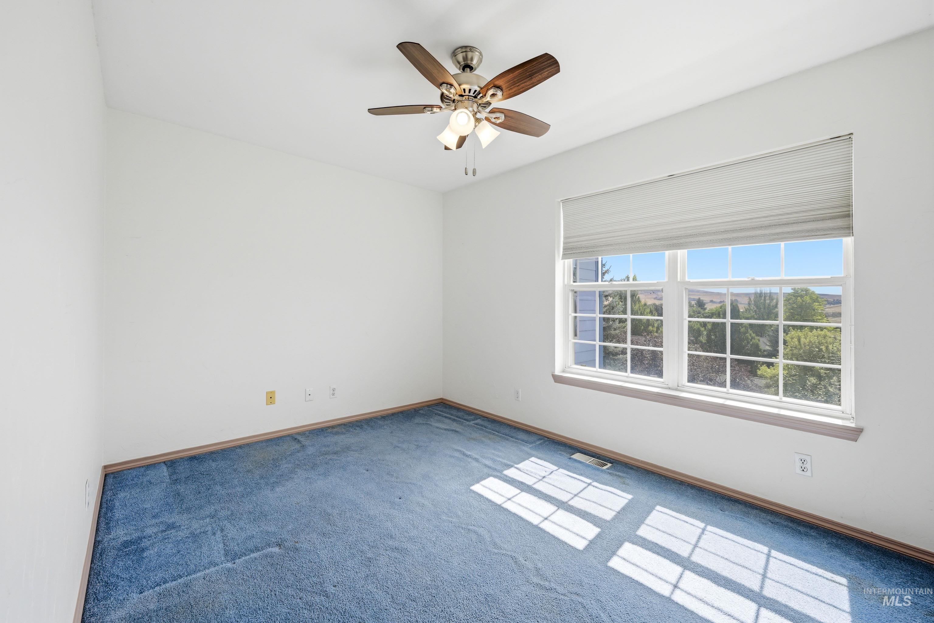 1672 Appaloosa Rd, Moscow, Idaho 83843, 5 Bedrooms, 3.5 Bathrooms, Residential For Sale, Price $720,000,MLS 98999278