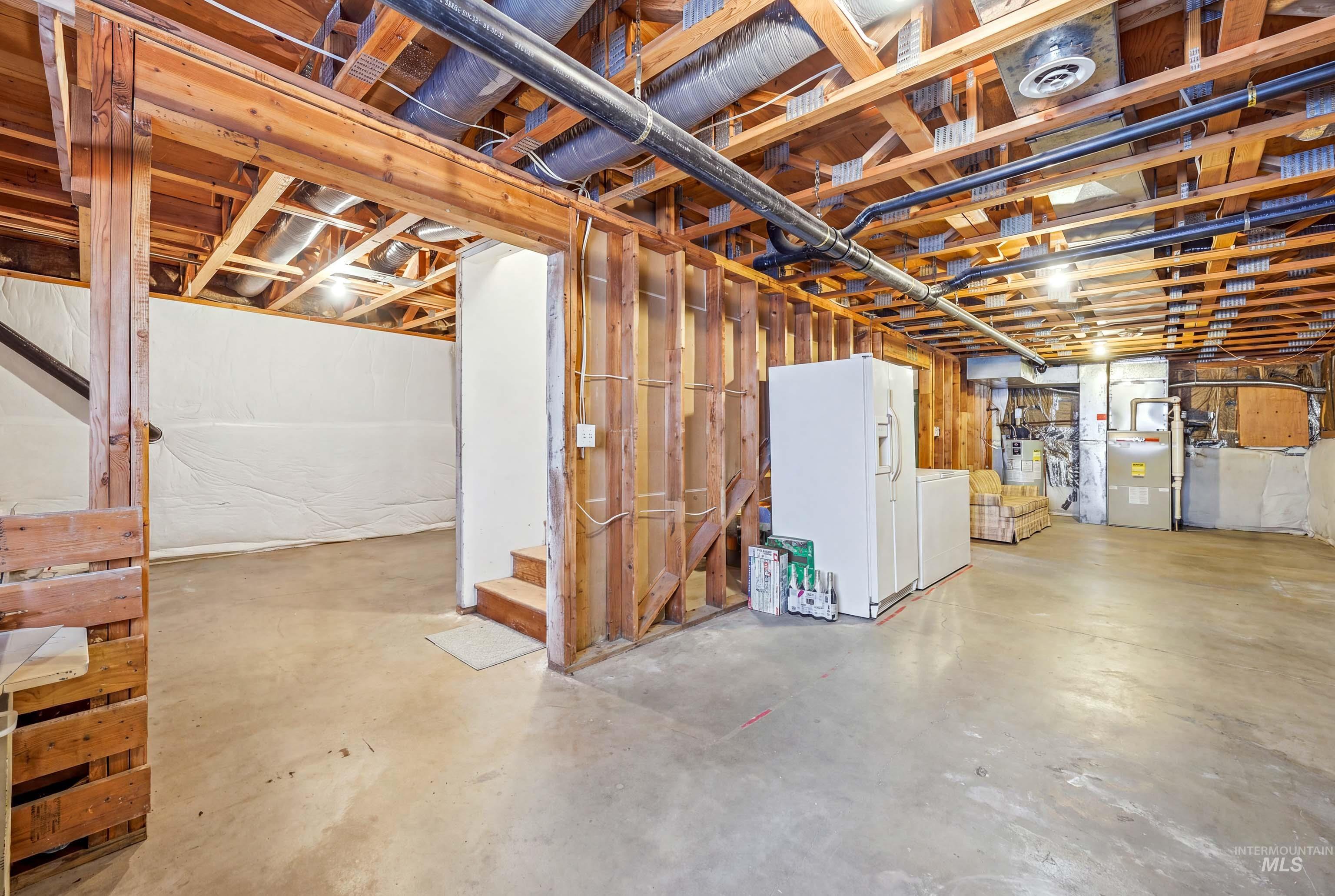 1672 Appaloosa Rd, Moscow, Idaho 83843, 5 Bedrooms, 3.5 Bathrooms, Residential For Sale, Price $720,000,MLS 98999278