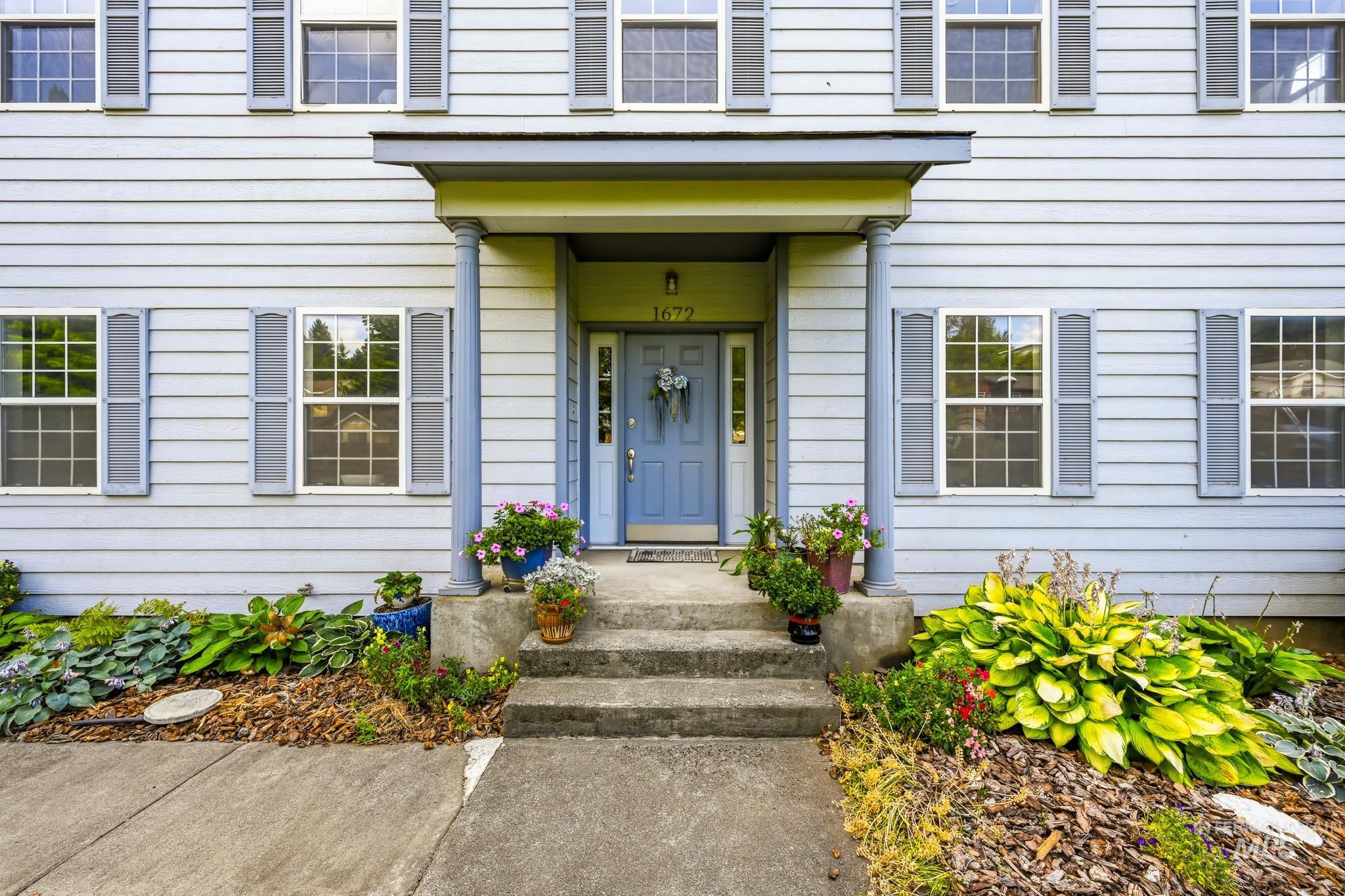 1672 Appaloosa Rd, Moscow, Idaho 83843, 5 Bedrooms, 3.5 Bathrooms, Residential For Sale, Price $720,000,MLS 98999278