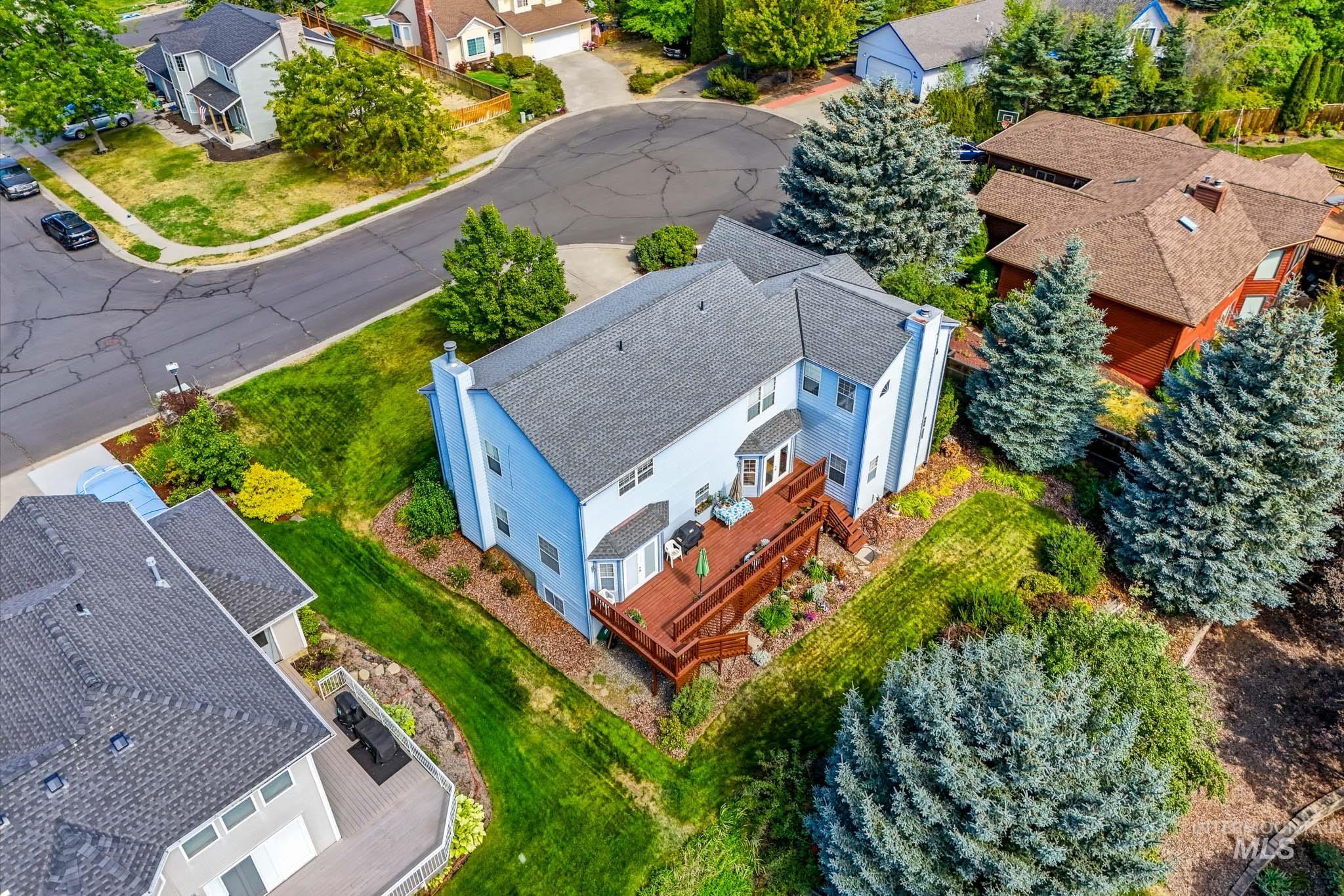 1672 Appaloosa Rd, Moscow, Idaho 83843, 5 Bedrooms, 3.5 Bathrooms, Residential For Sale, Price $720,000,MLS 98999278