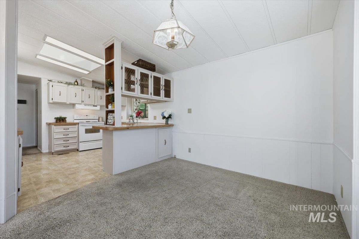 1907 W Flamingo, Nampa, Idaho 83651, 2 Bedrooms, 2 Bathrooms, Residential For Sale, Price $179,900,MLS 98999284