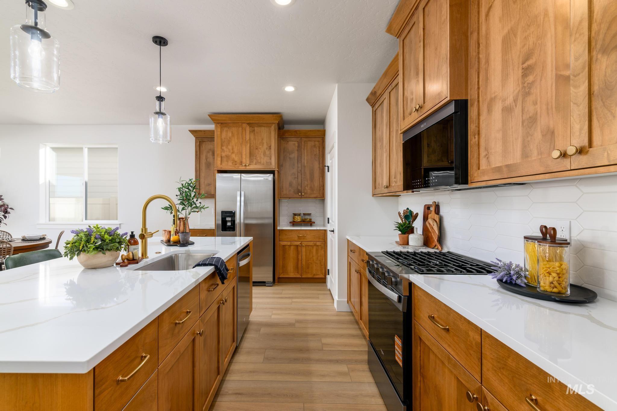 14875 Wing Spread Dr, Caldwell, Idaho 83607, 3 Bedrooms, 2 Bathrooms, Residential For Sale, Price $445,000,MLS 98999285