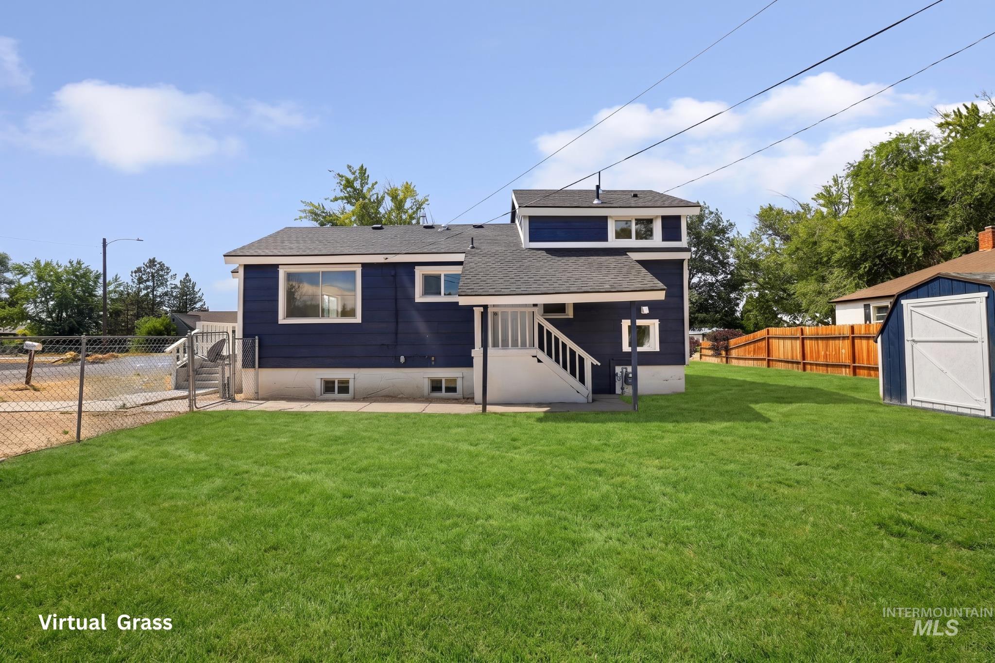234 13th Ave W, Gooding, Idaho 83300, 4 Bedrooms, 1.5 Bathrooms, Residential For Sale, Price $290,000,MLS 98999290