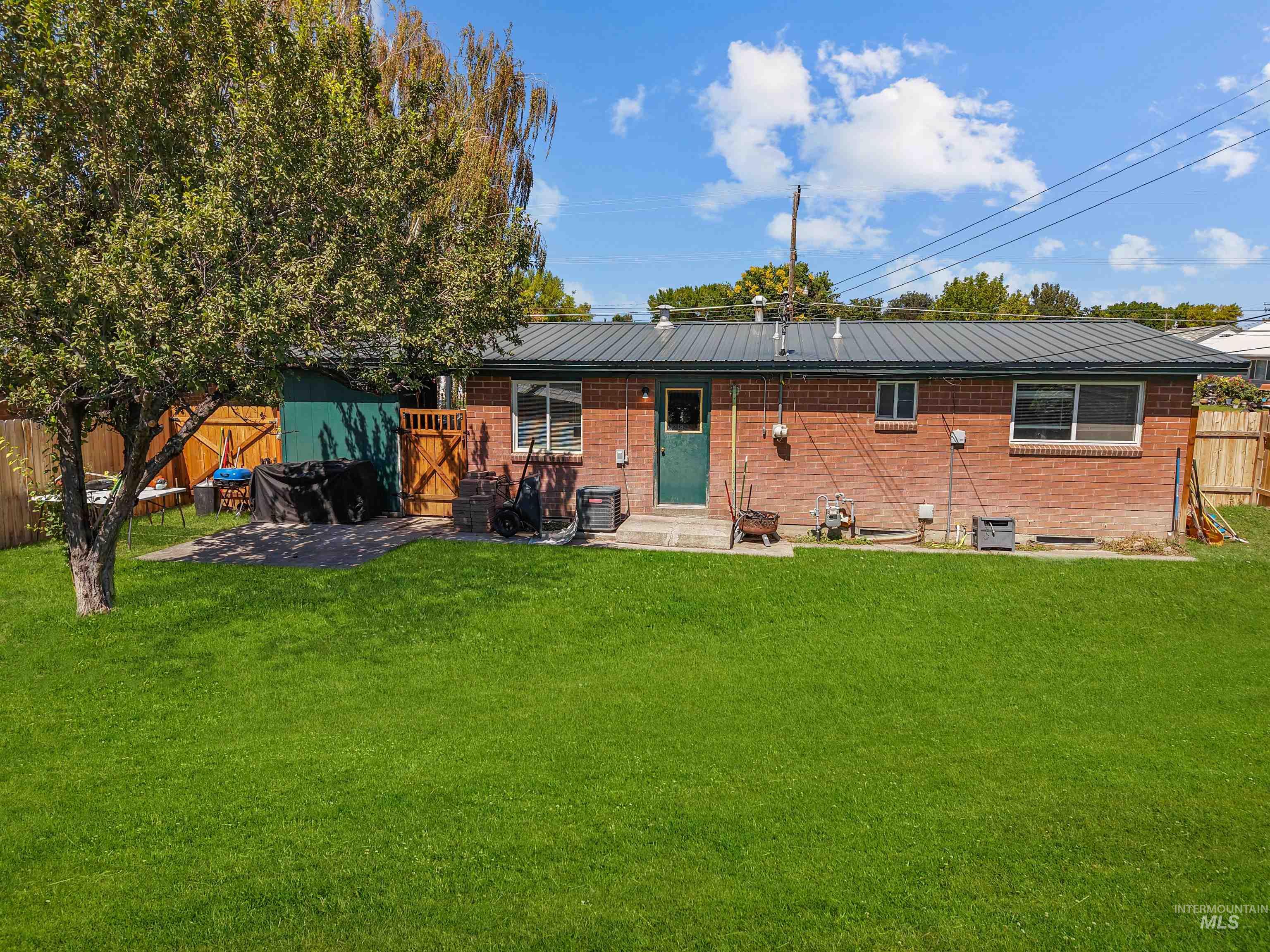 649 E 16th St, Burley, Idaho 83318, 4 Bedrooms, 1.5 Bathrooms, Residential For Sale, Price $270,000,MLS 98999291