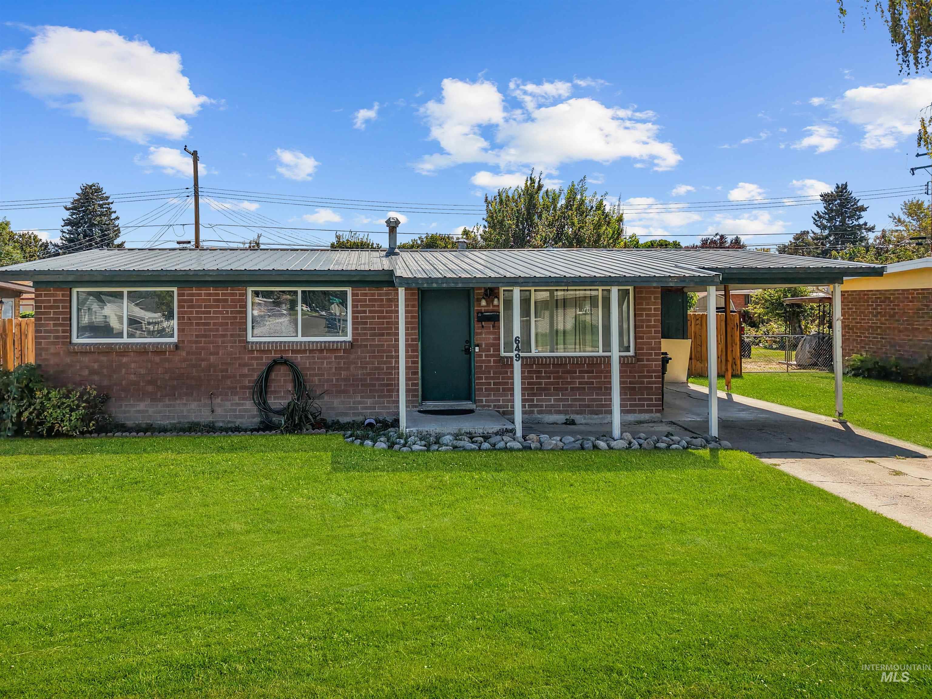 649 E 16th St, Burley, Idaho 83318, 4 Bedrooms, 1.5 Bathrooms, Residential For Sale, Price $270,000,MLS 98999291