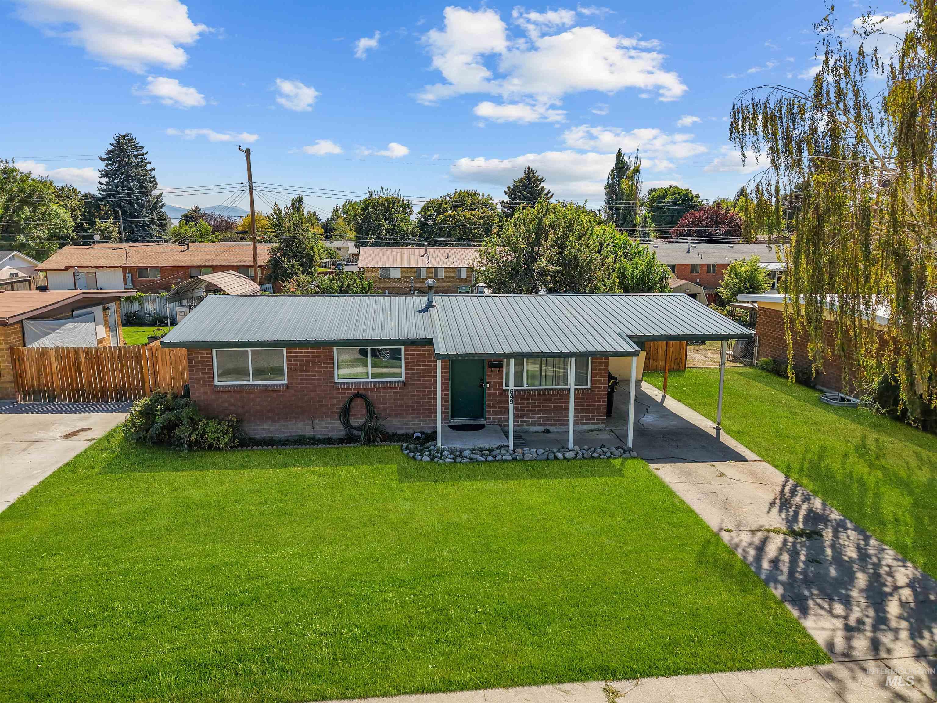649 E 16th St, Burley, Idaho 83318, 4 Bedrooms, 1.5 Bathrooms, Residential For Sale, Price $270,000,MLS 98999291