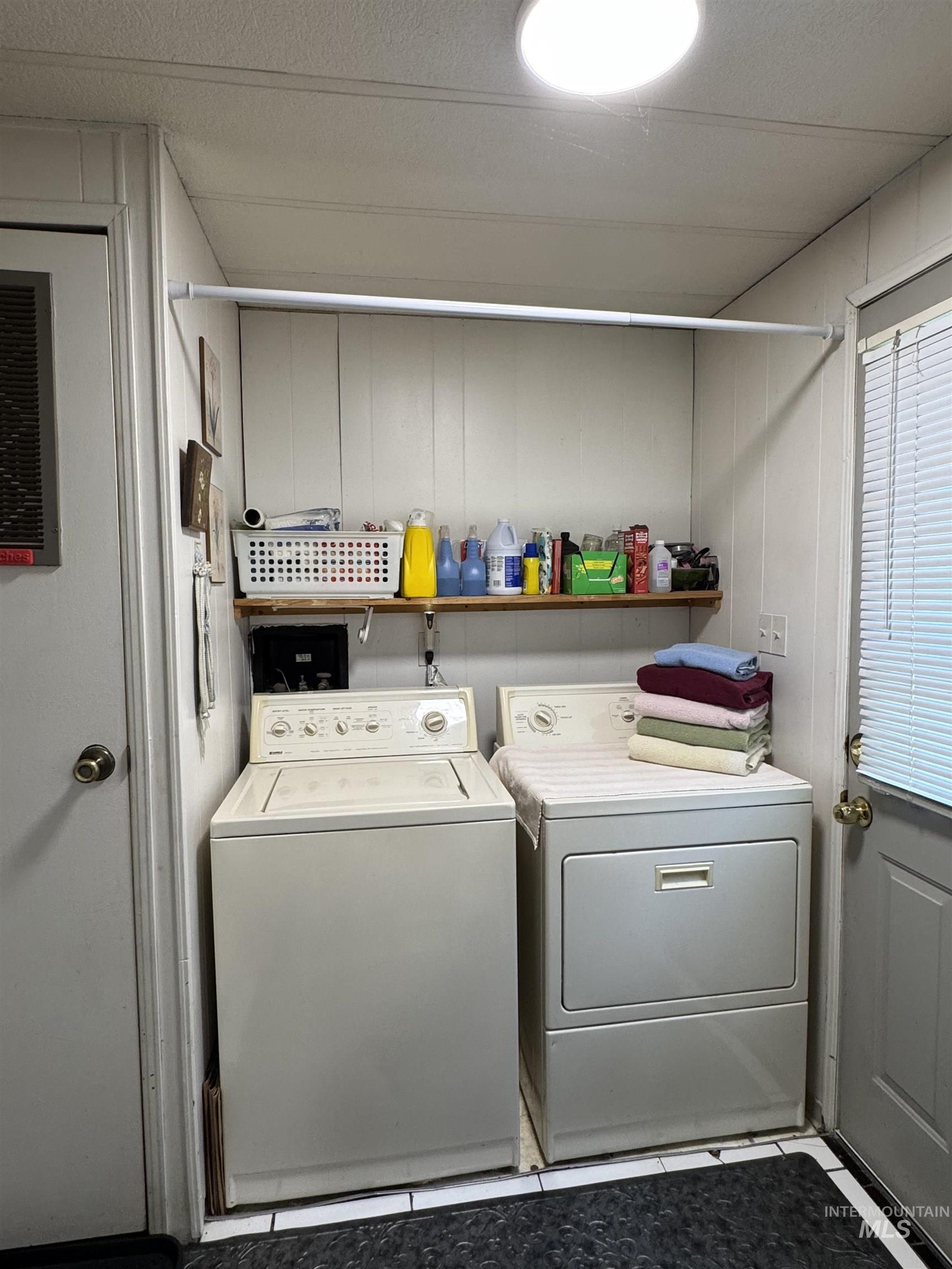 1200 Artesian Rd, Eagle, Idaho 83616, 3 Bedrooms, 2 Bathrooms, Residential For Sale, Price $85,000,MLS 98999301
