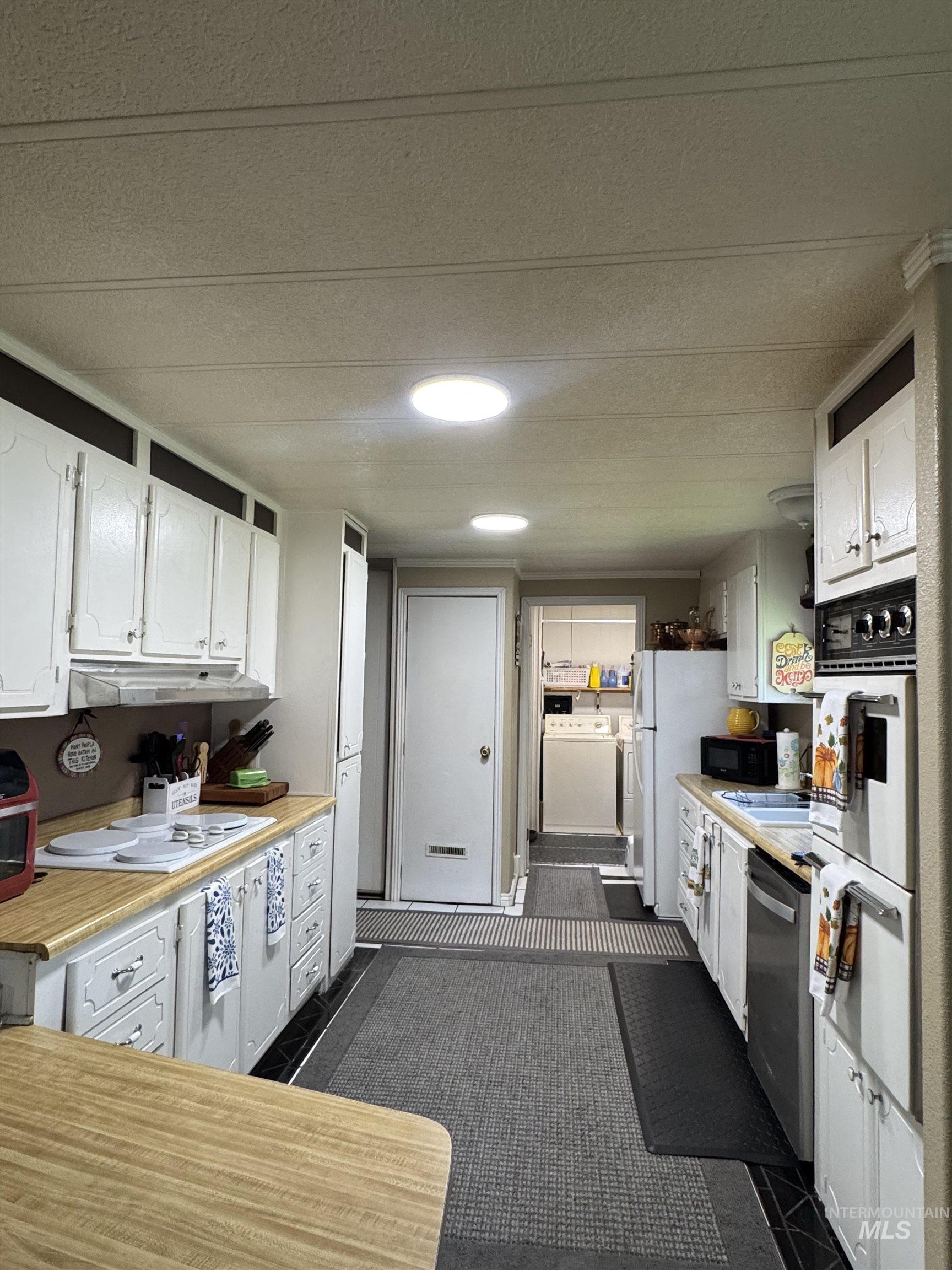 1200 Artesian Rd, Eagle, Idaho 83616, 3 Bedrooms, 2 Bathrooms, Residential For Sale, Price $85,000,MLS 98999301