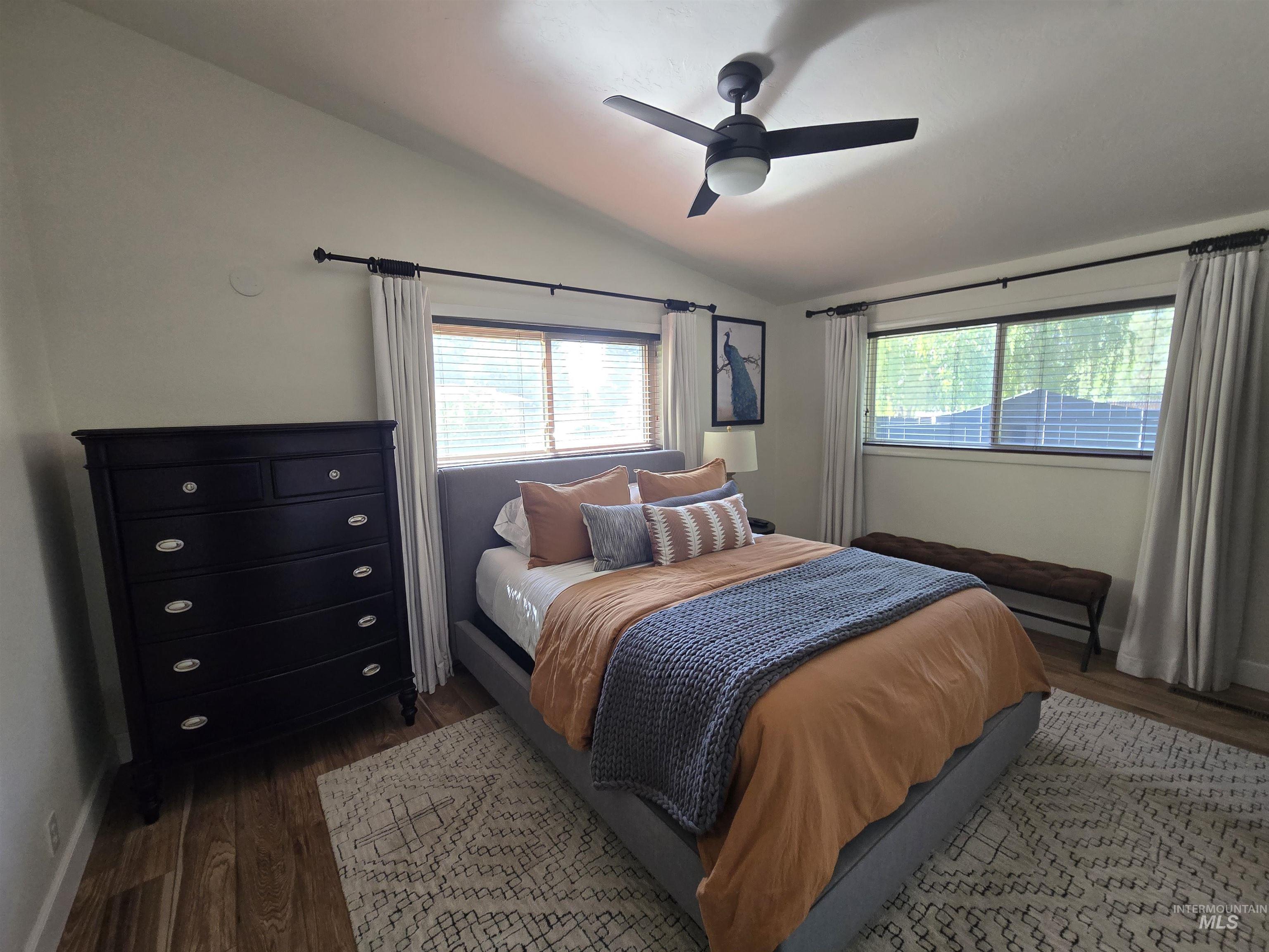 733 Greenwood Drive, Twin Falls, Idaho 83301, 3 Bedrooms, 3 Bathrooms, Residential For Sale, Price $429,000,MLS 98999302