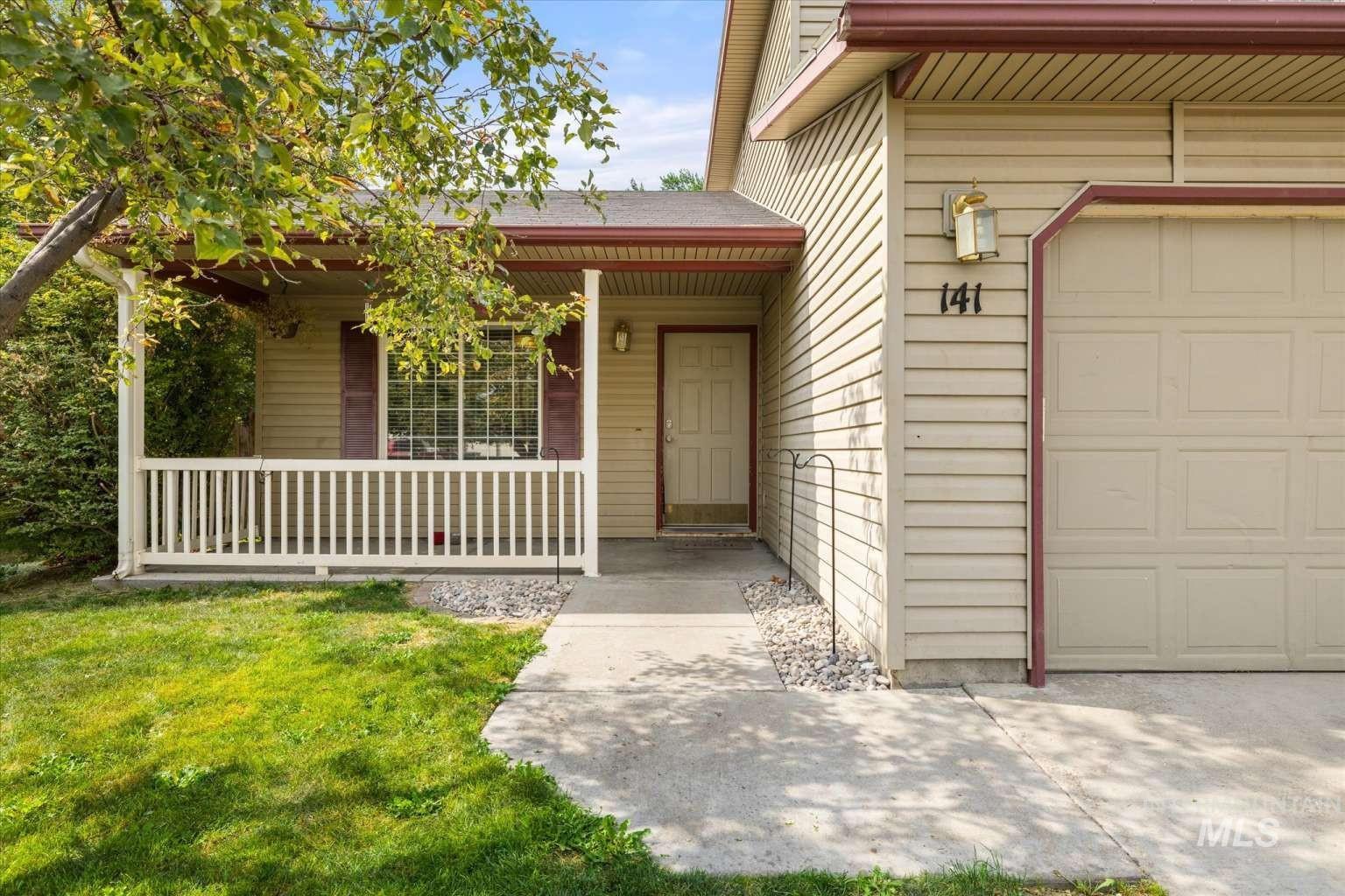 141 E Bay Owl Dr, Kuna, Idaho 83634, 3 Bedrooms, 2 Bathrooms, Residential For Sale, Price $375,000, 98999317