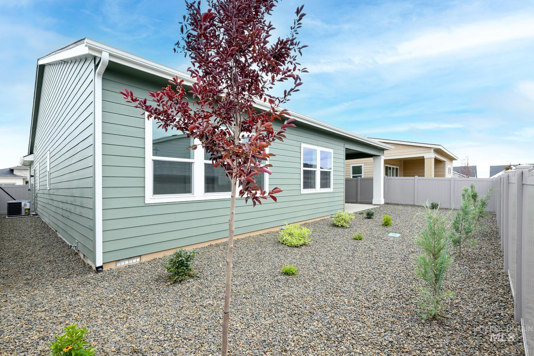 8553 W Stock Bridge St, Star, Idaho 83669, 2 Bedrooms, 2.5 Bathrooms, Residential For Sale, Price $669,000,MLS 98999334