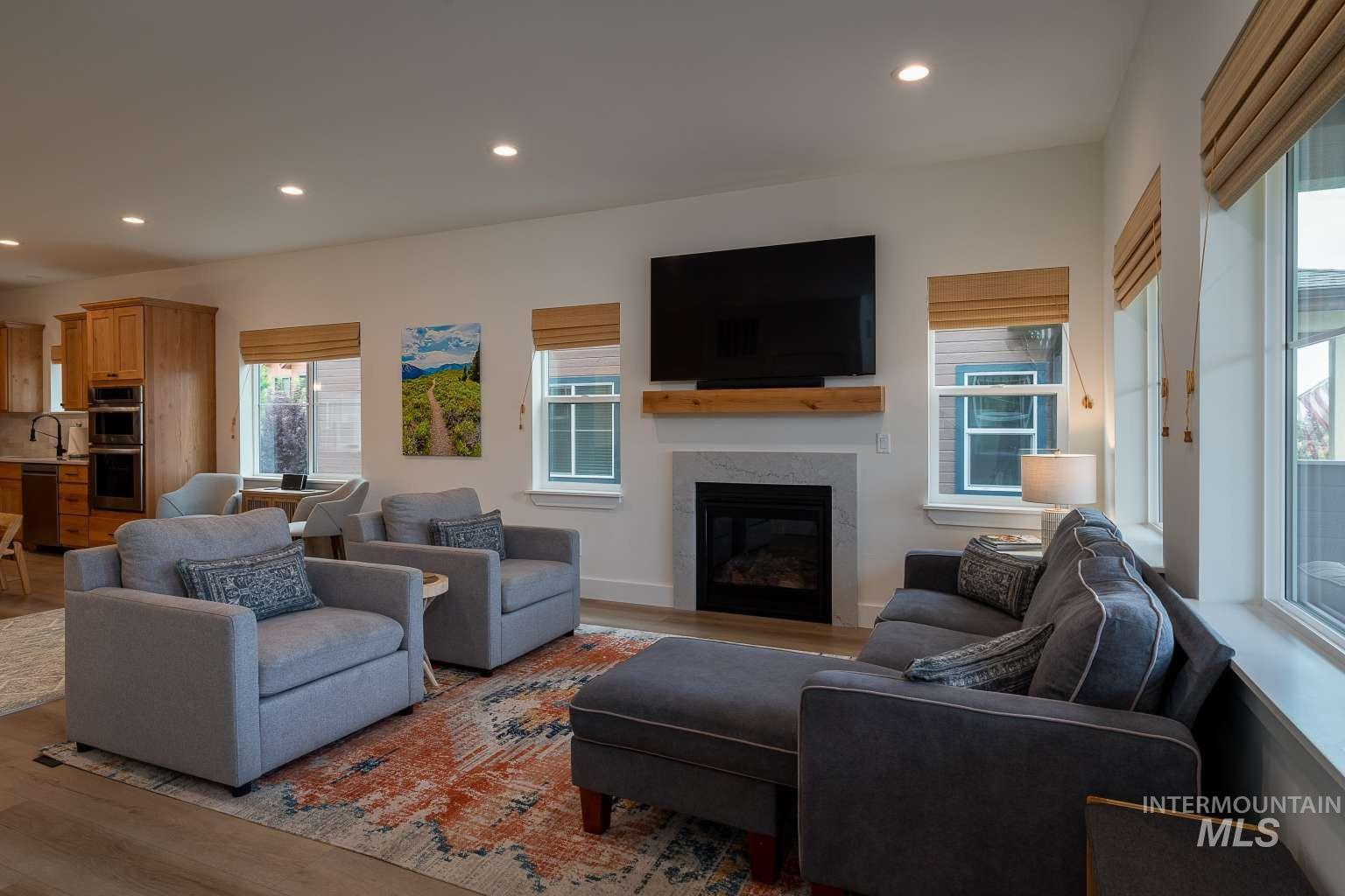 2468 Shenandoah Dr, Hailey, Idaho 83333, 3 Bedrooms, 2.5 Bathrooms, Residential For Sale, Price $650,000, 98999335