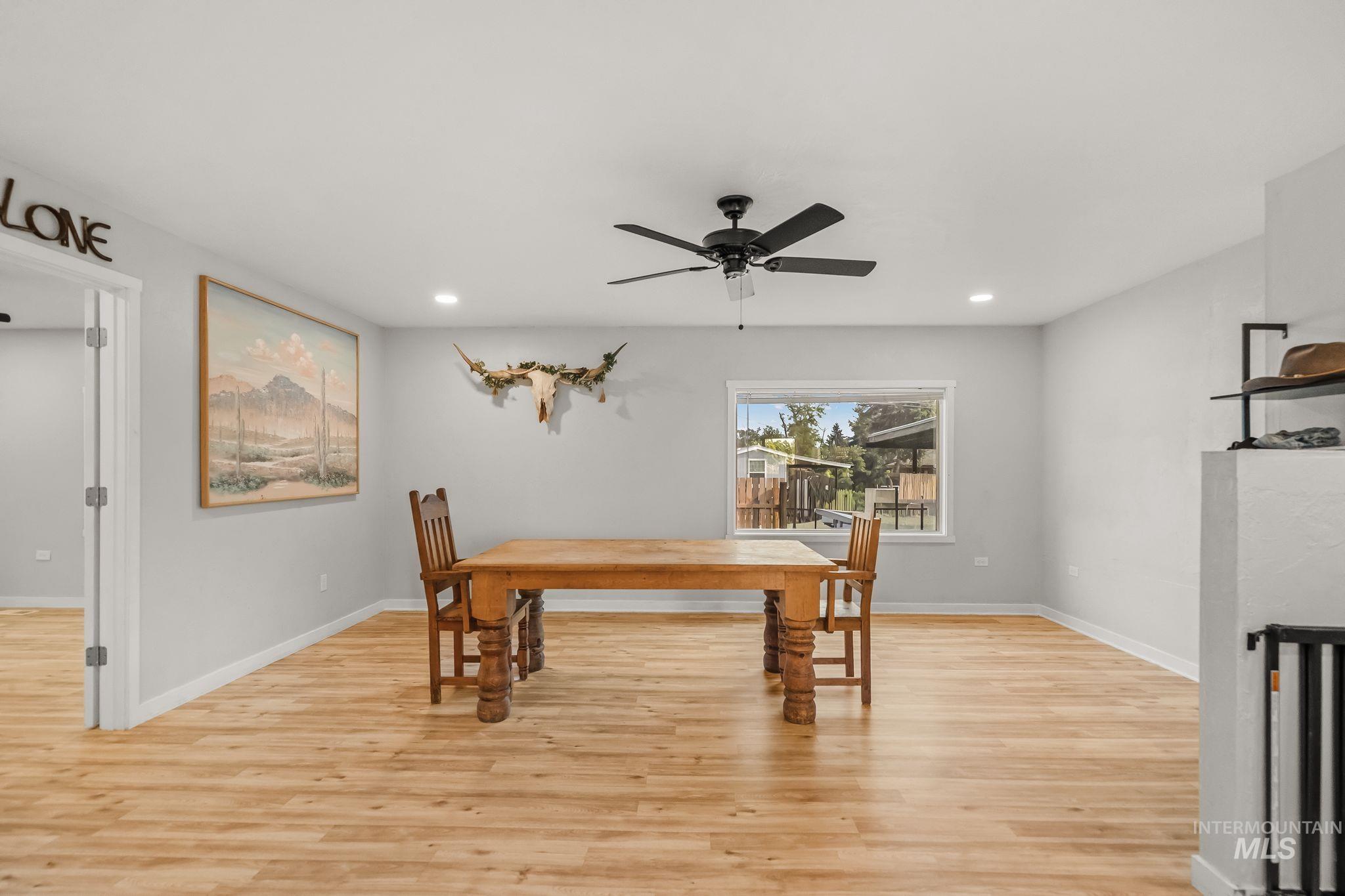 1011 20th Avenue, Clarkston, Washington 99403, 3 Bedrooms, 2 Bathrooms, Residential For Sale, Price $425,000, 98999339
