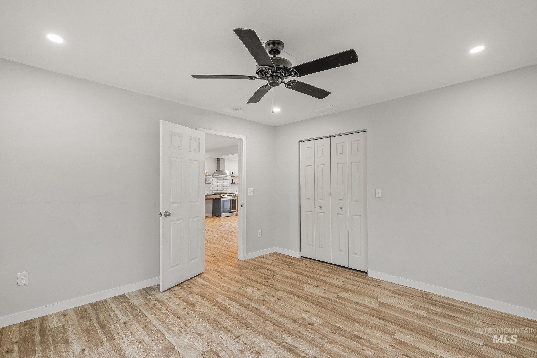 1011 20th Avenue, Clarkston, Washington 99403, 3 Bedrooms, 2 Bathrooms, Residential For Sale, Price $425,000, 98999339