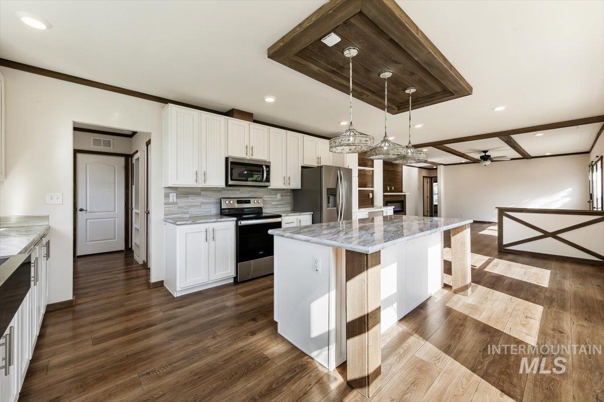 700 E Fairview Ave Spc 14, Meridian, Idaho 83642, 3 Bedrooms, 2 Bathrooms, Residential For Sale, Price $249,999,MLS 98999342