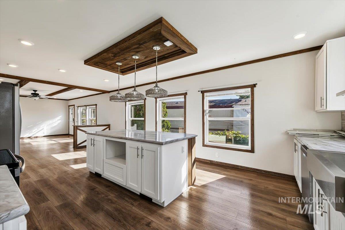 700 E Fairview Ave Spc 14, Meridian, Idaho 83642, 3 Bedrooms, 2 Bathrooms, Residential For Sale, Price $249,999,MLS 98999342