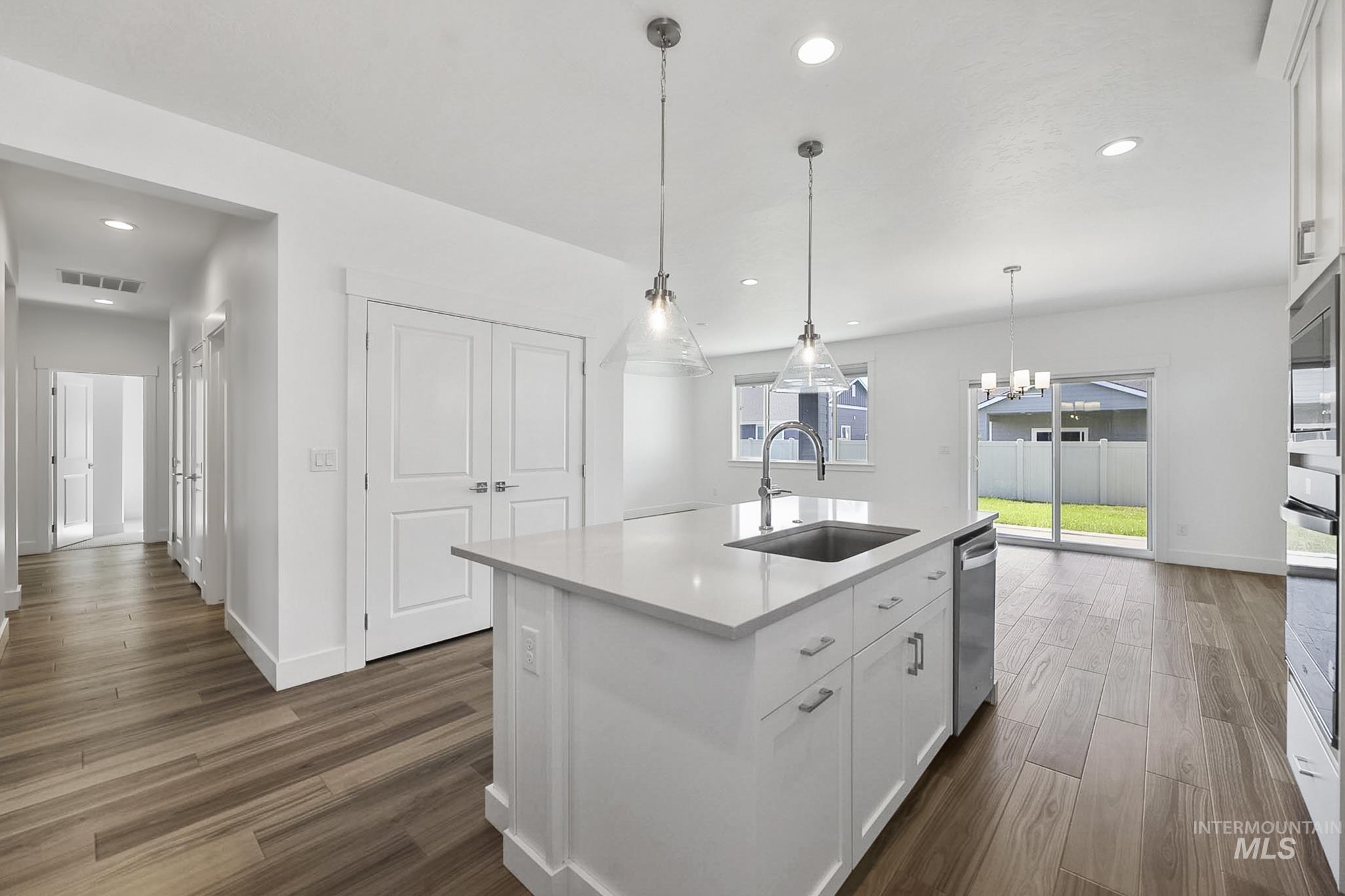 12627 W Teratai St, Star, Idaho 83669, 3 Bedrooms, 2 Bathrooms, Residential For Sale, Price $460,000, 98999351