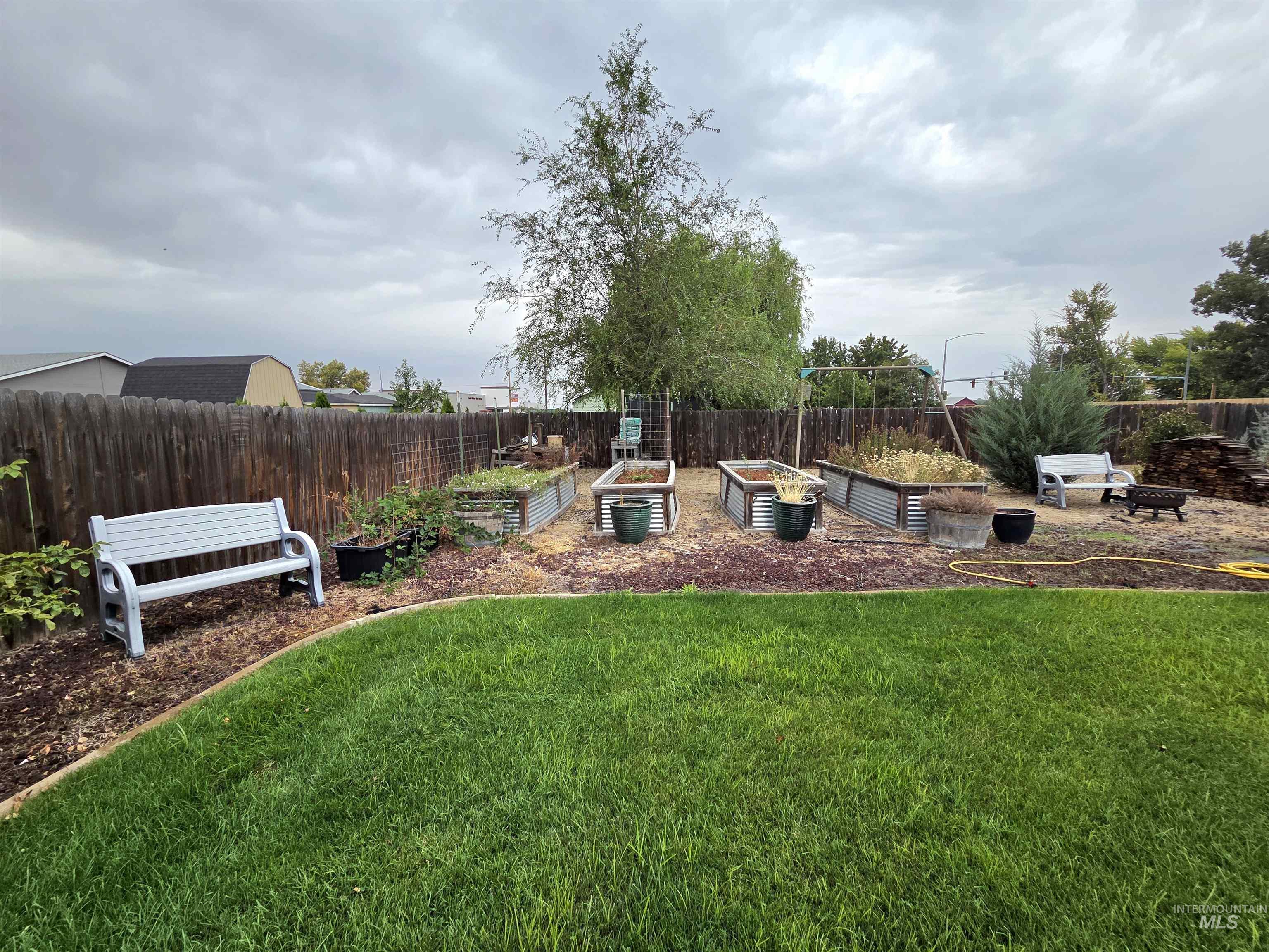 2188 Greenbrier Dr, Emmett, Idaho 83617, 4 Bedrooms, 2 Bathrooms, Residential For Sale, Price $524,900, 98999357