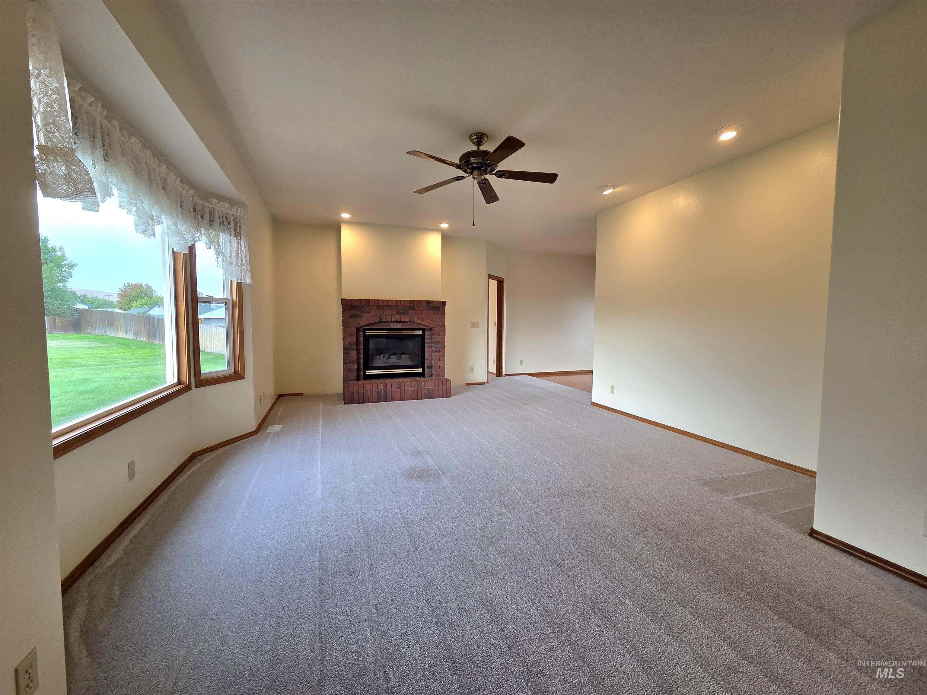 2188 Greenbrier Dr, Emmett, Idaho 83617, 4 Bedrooms, 2 Bathrooms, Residential For Sale, Price $524,900, 98999357