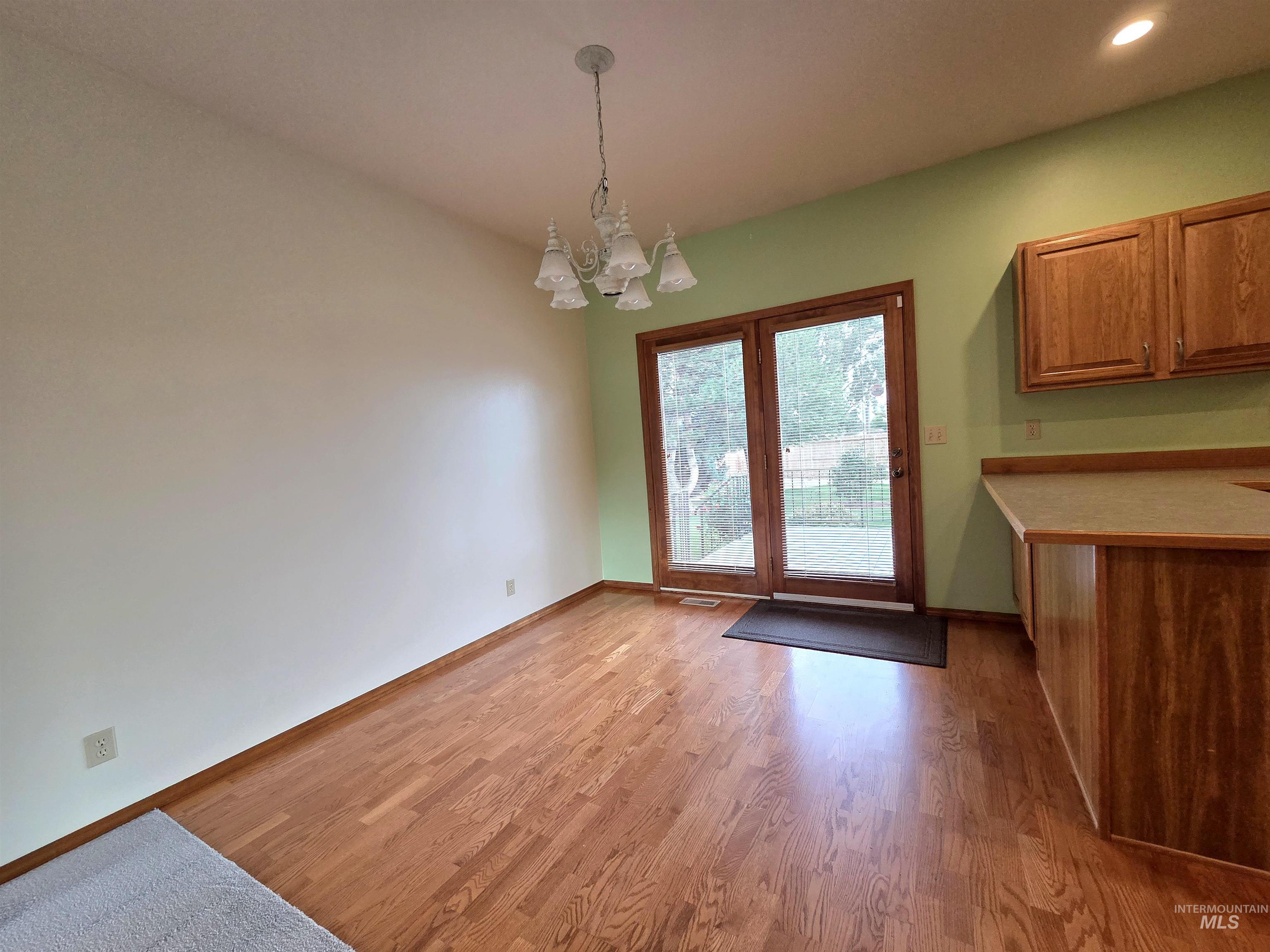 2188 Greenbrier Dr, Emmett, Idaho 83617, 4 Bedrooms, 2 Bathrooms, Residential For Sale, Price $524,900, 98999357