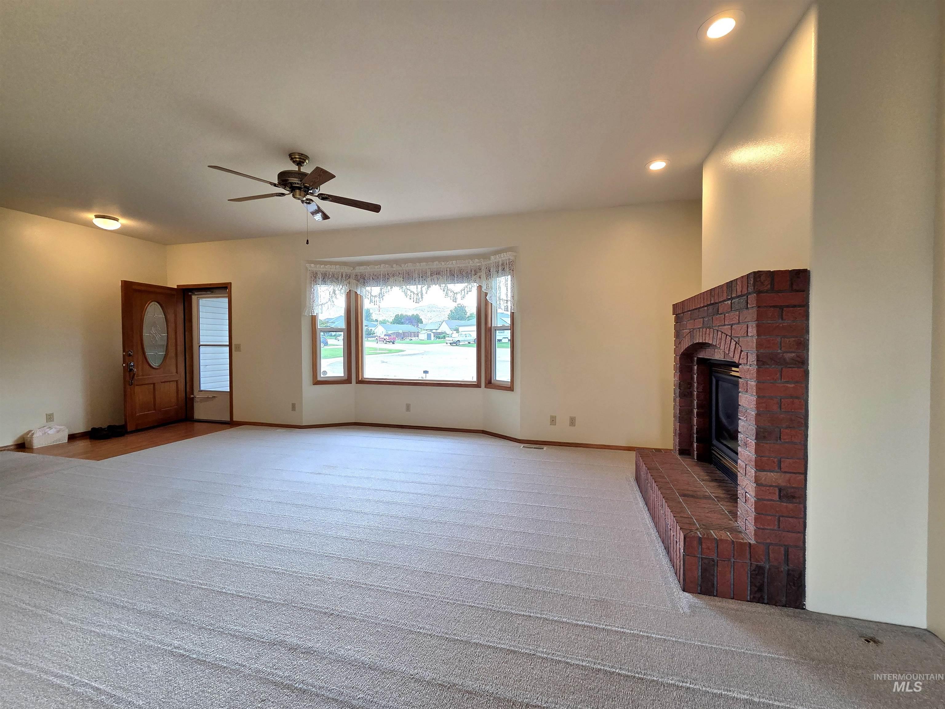 2188 Greenbrier Dr, Emmett, Idaho 83617, 4 Bedrooms, 2 Bathrooms, Residential For Sale, Price $524,900, 98999357