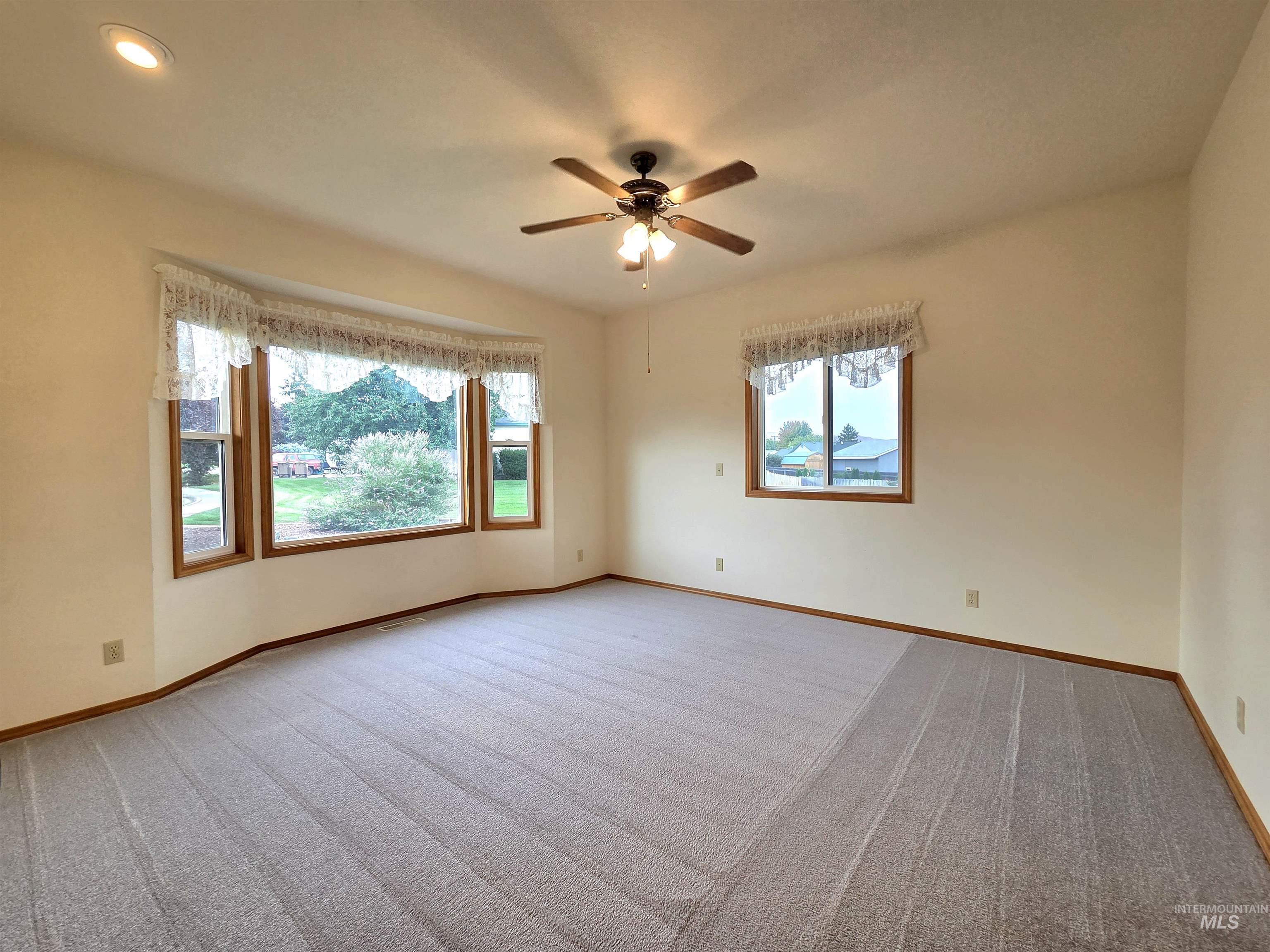 2188 Greenbrier Dr, Emmett, Idaho 83617, 4 Bedrooms, 2 Bathrooms, Residential For Sale, Price $524,900, 98999357