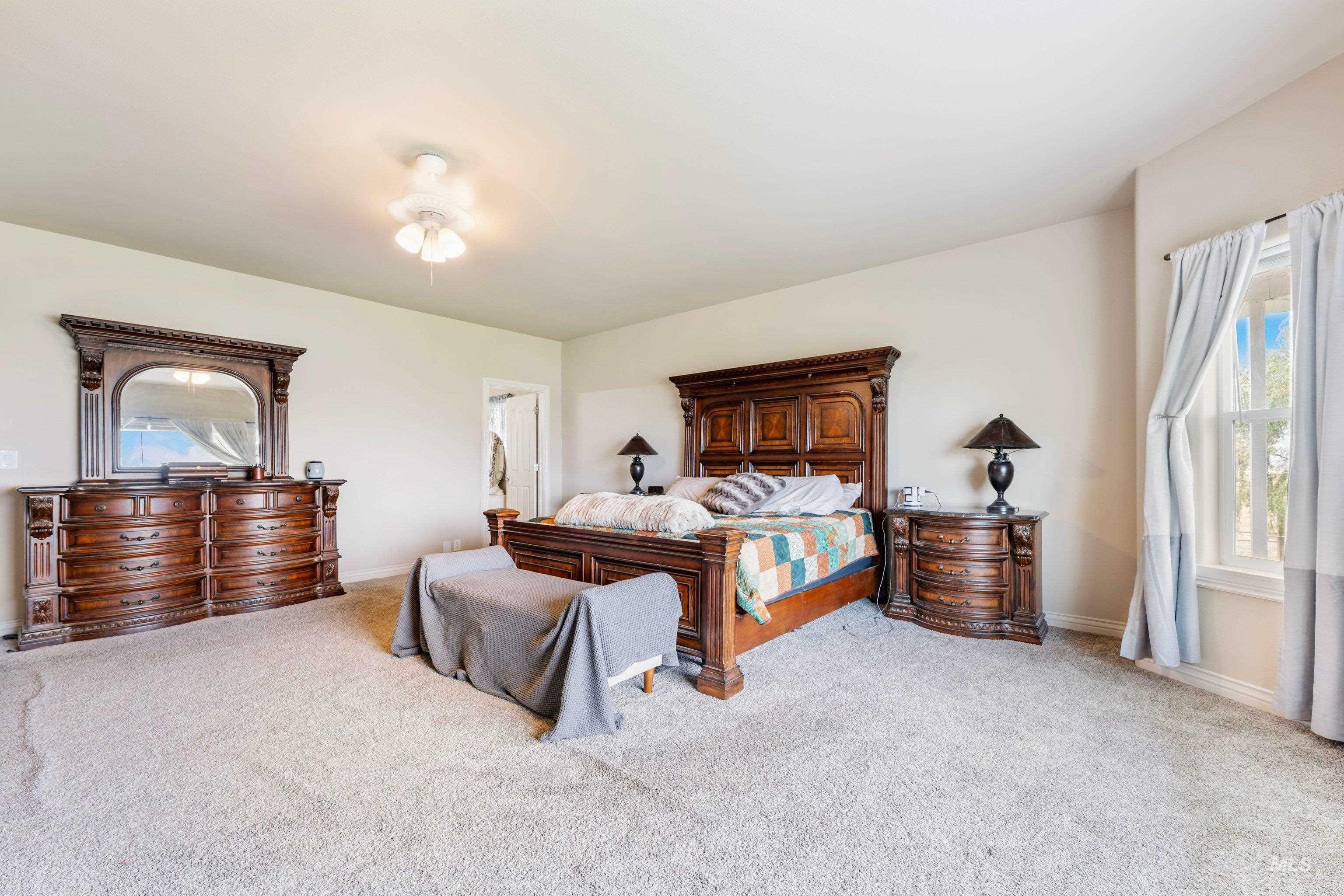 5530 E Tower Lane, Caldwell, Idaho 83607, 7 Bedrooms, 4 Bathrooms, Residential For Sale, Price $910,000, 98999368