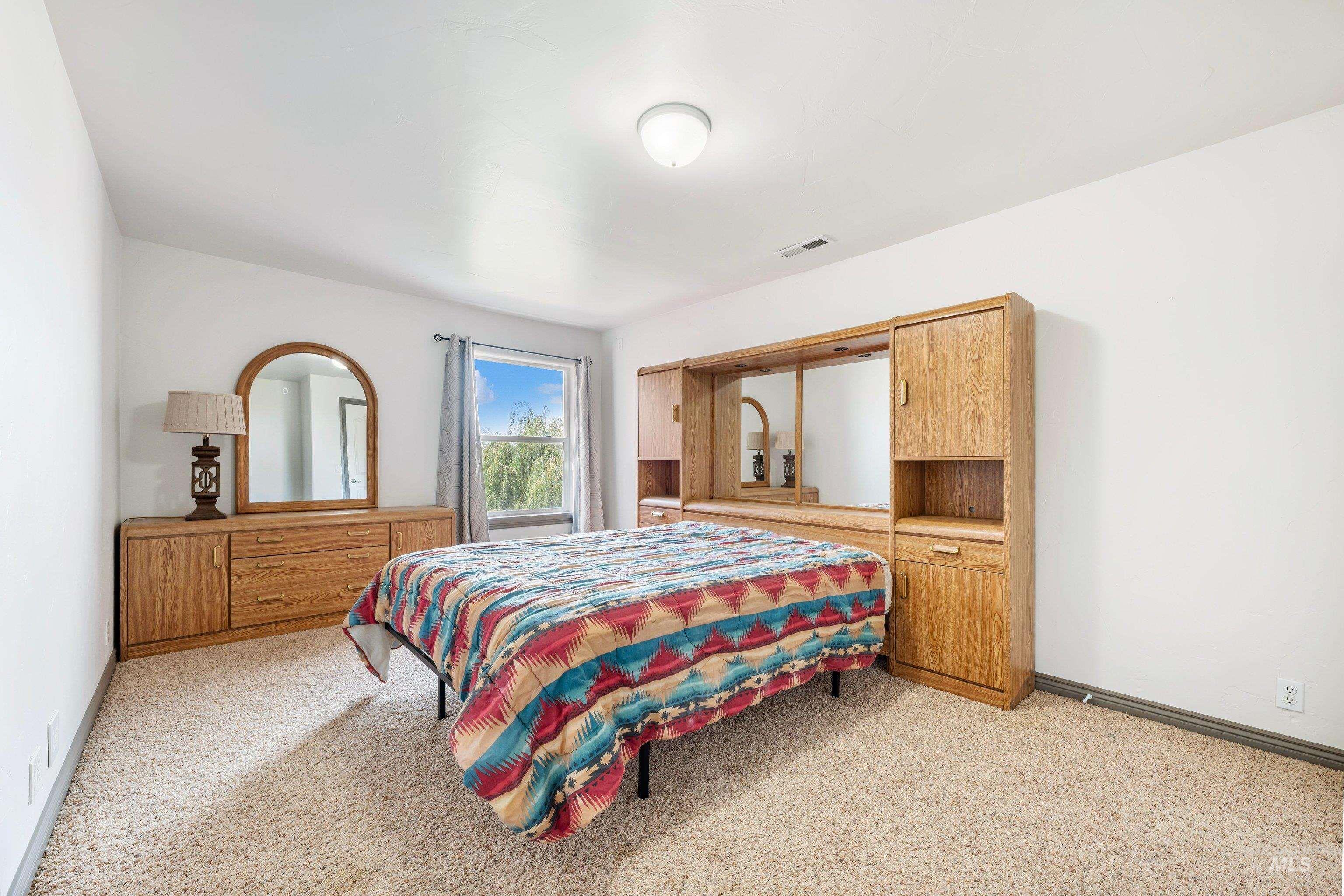 5530 E Tower Lane, Caldwell, Idaho 83607, 7 Bedrooms, 4 Bathrooms, Residential For Sale, Price $910,000, 98999368