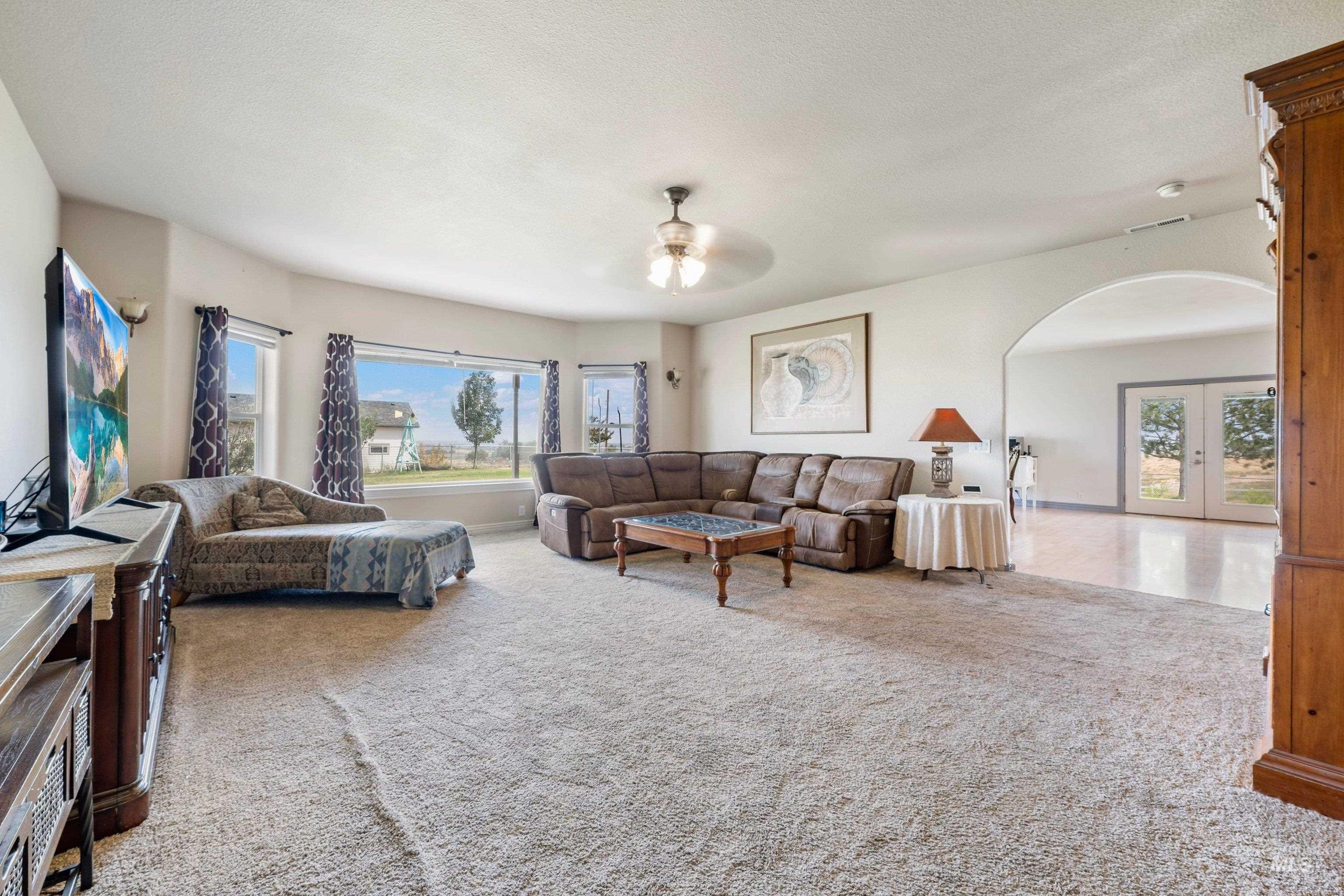 5530 E Tower Lane, Caldwell, Idaho 83607, 7 Bedrooms, 4 Bathrooms, Residential For Sale, Price $910,000, 98999368