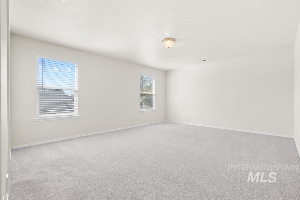 16346 Silver Creek, Caldwell, Idaho 83607, 3 Bedrooms, 2.5 Bathrooms, Residential For Sale, Price $389,950,MLS 98999371