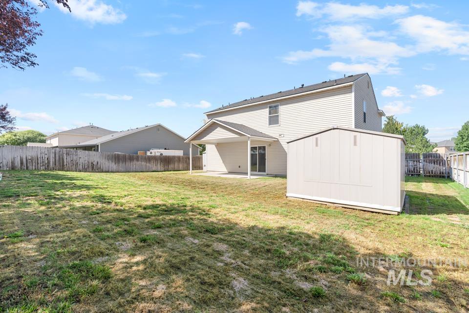 16346 Silver Creek, Caldwell, Idaho 83607, 3 Bedrooms, 2.5 Bathrooms, Residential For Sale, Price $389,950,MLS 98999371