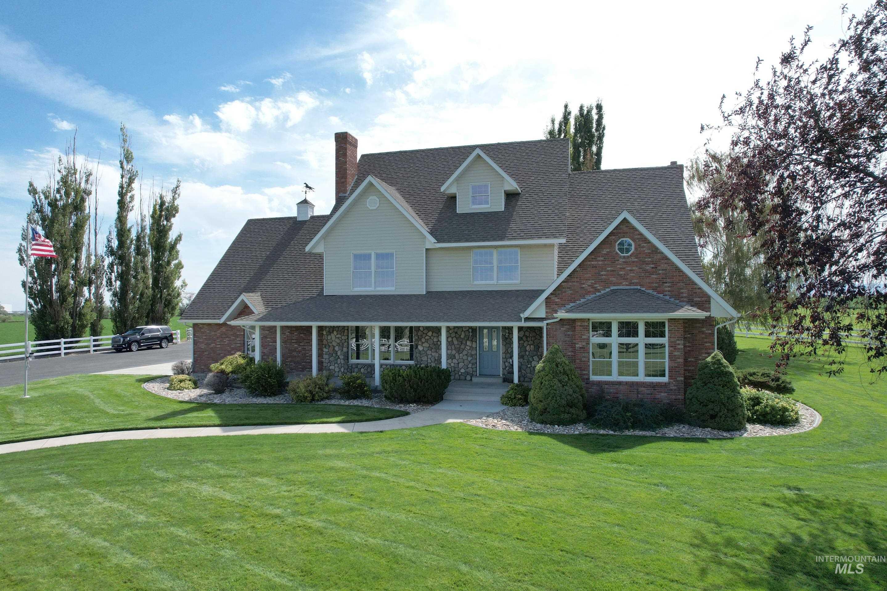 29 S 500 W, Burley, Idaho 83318, 4 Bedrooms, 3.5 Bathrooms, Farm & Ranch For Sale, Price $1,995,000, 98999372