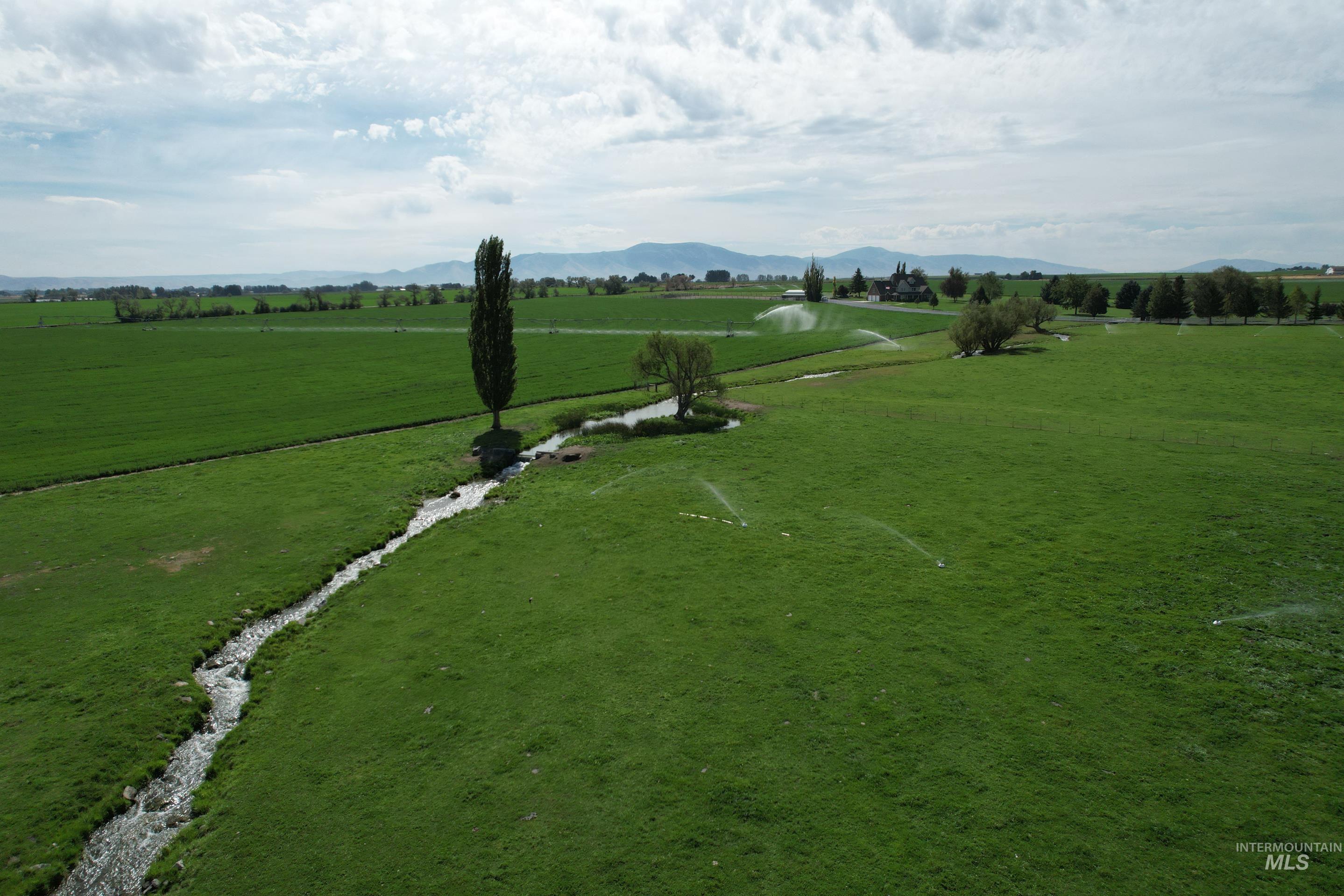 29 S 500 W, Burley, Idaho 83318, 4 Bedrooms, 3.5 Bathrooms, Farm & Ranch For Sale, Price $1,995,000, 98999372