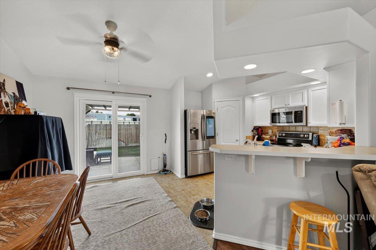 5308 Worth Way, Caldwell, Idaho 83607, 3 Bedrooms, 2.5 Bathrooms, Residential For Sale, Price $354,900,MLS 98999374
