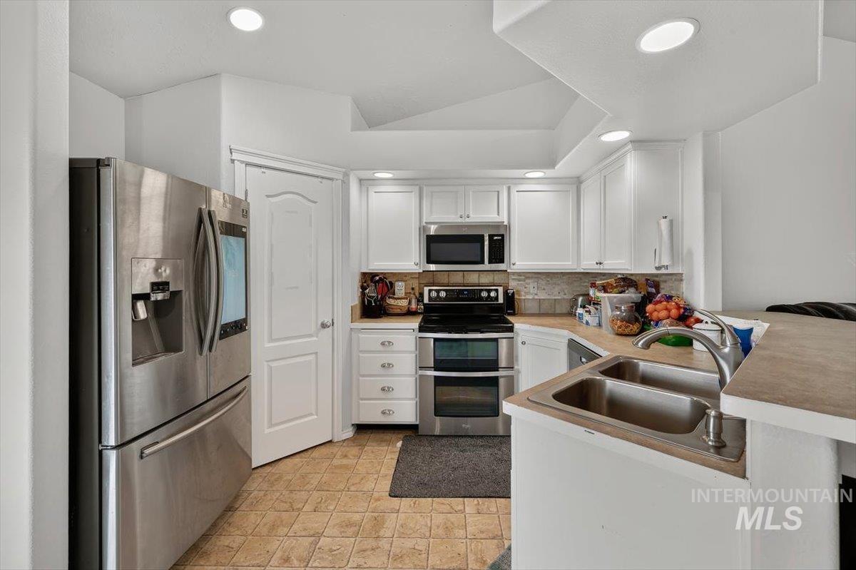 5308 Worth Way, Caldwell, Idaho 83607, 3 Bedrooms, 2.5 Bathrooms, Residential For Sale, Price $354,900,MLS 98999374