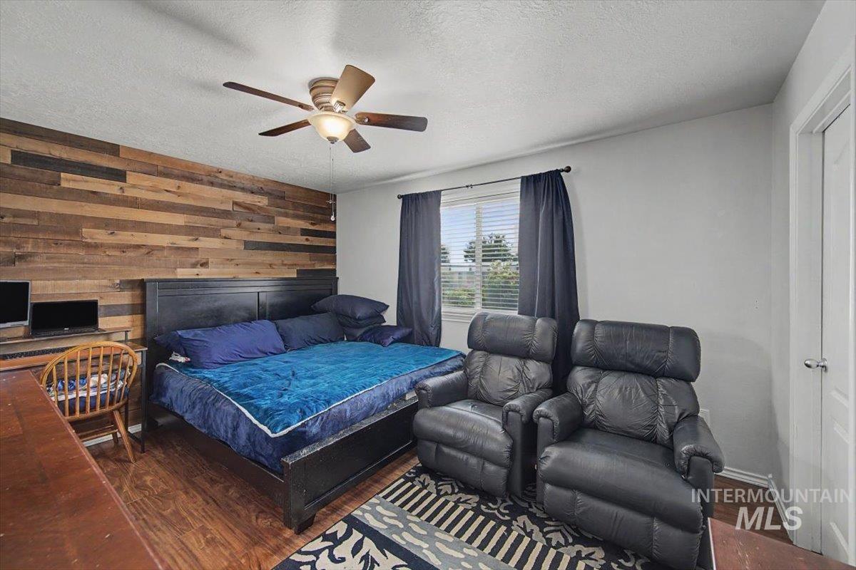 5308 Worth Way, Caldwell, Idaho 83607, 3 Bedrooms, 2.5 Bathrooms, Residential For Sale, Price $354,900,MLS 98999374