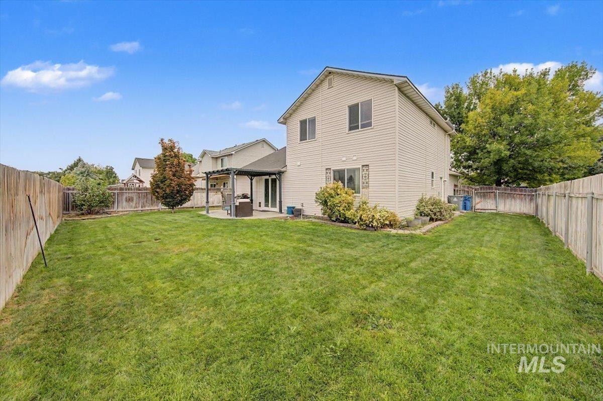 5308 Worth Way, Caldwell, Idaho 83607, 3 Bedrooms, 2.5 Bathrooms, Residential For Sale, Price $354,900,MLS 98999374