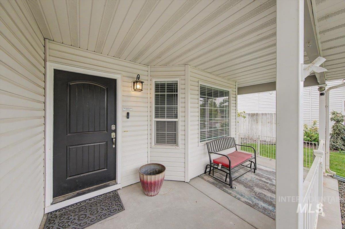 5308 Worth Way, Caldwell, Idaho 83607, 3 Bedrooms, 2.5 Bathrooms, Residential For Sale, Price $354,900,MLS 98999374