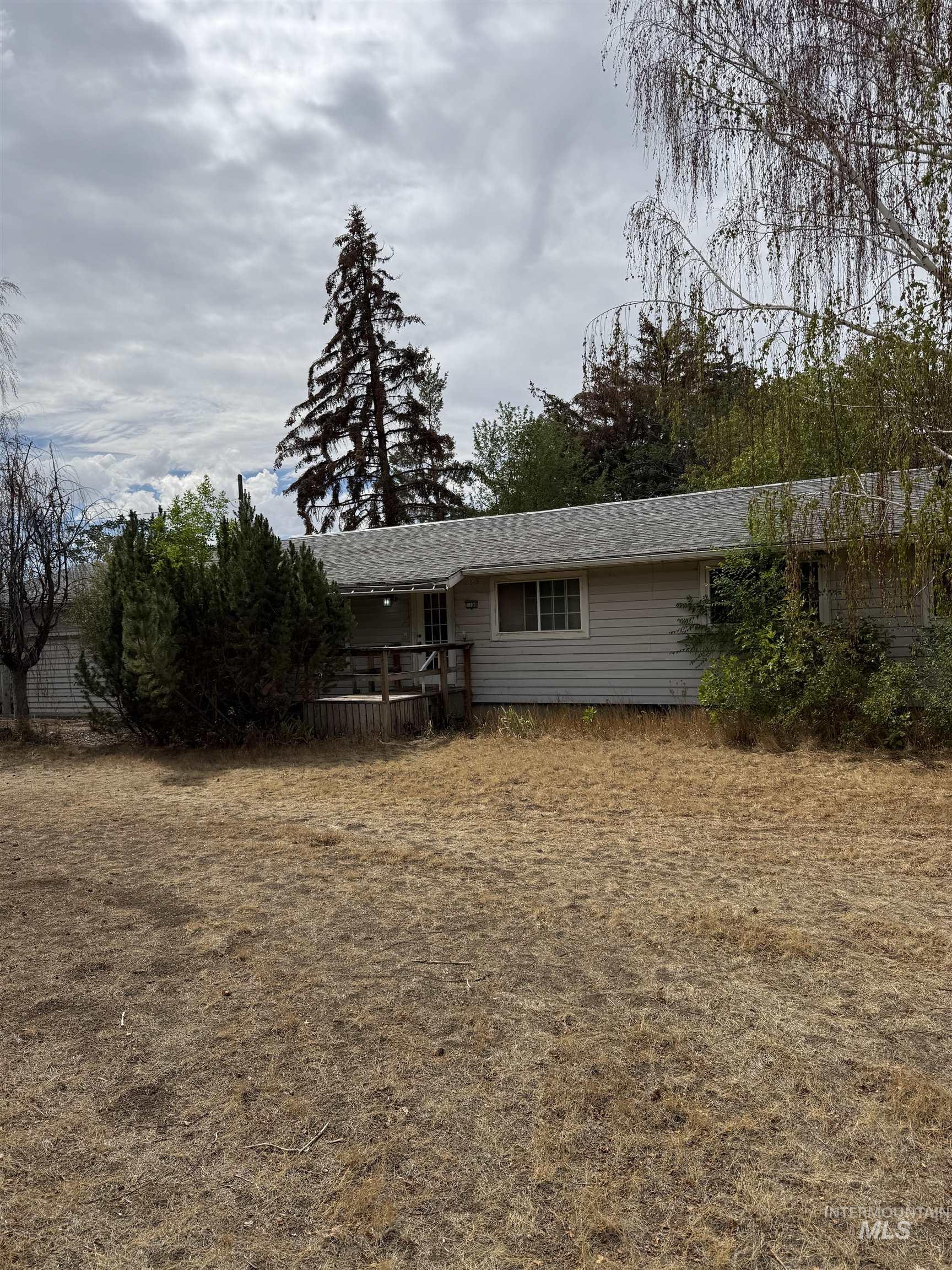 100 Park St., Hazelton, Idaho 83335, 6 Bedrooms, 3 Bathrooms, Residential For Sale, Price $299,900,MLS 98999375