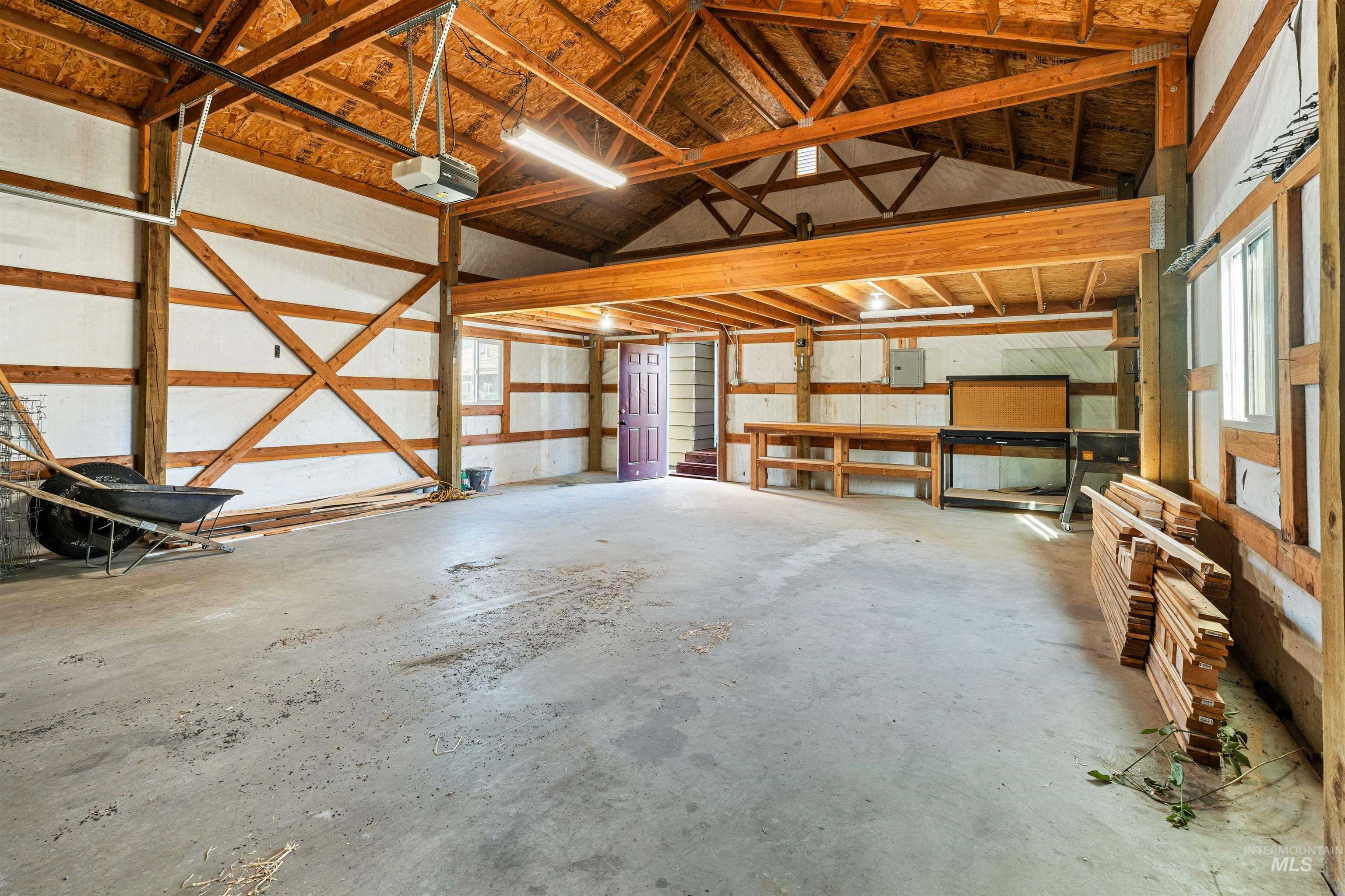 722 3rd St, Clarkston, Washington 99403, 5 Bedrooms, 2 Bathrooms, Residential For Sale, Price $354,000,MLS 98999380