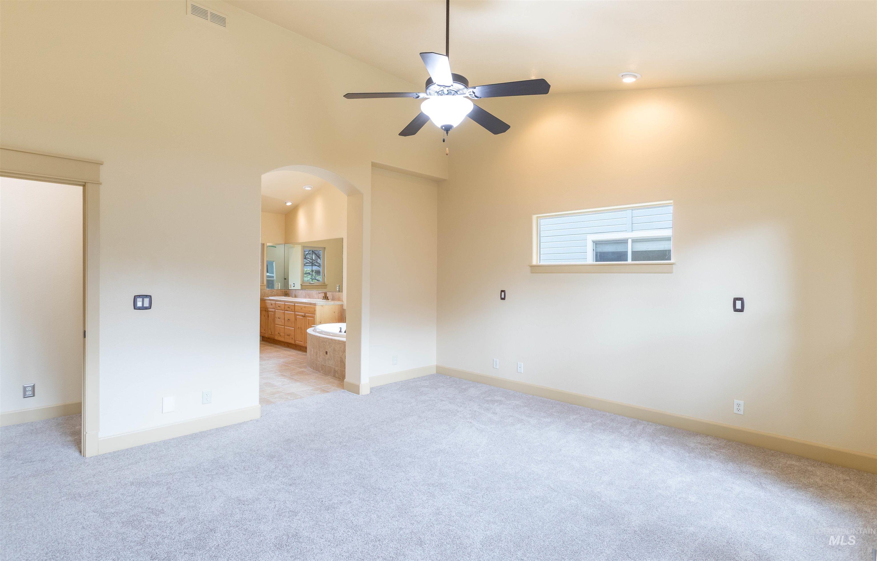 2517 E Nakano Dr, Meridian, Idaho 83646, 4 Bedrooms, 3 Bathrooms, Residential For Sale, Price $649,900, 98999381