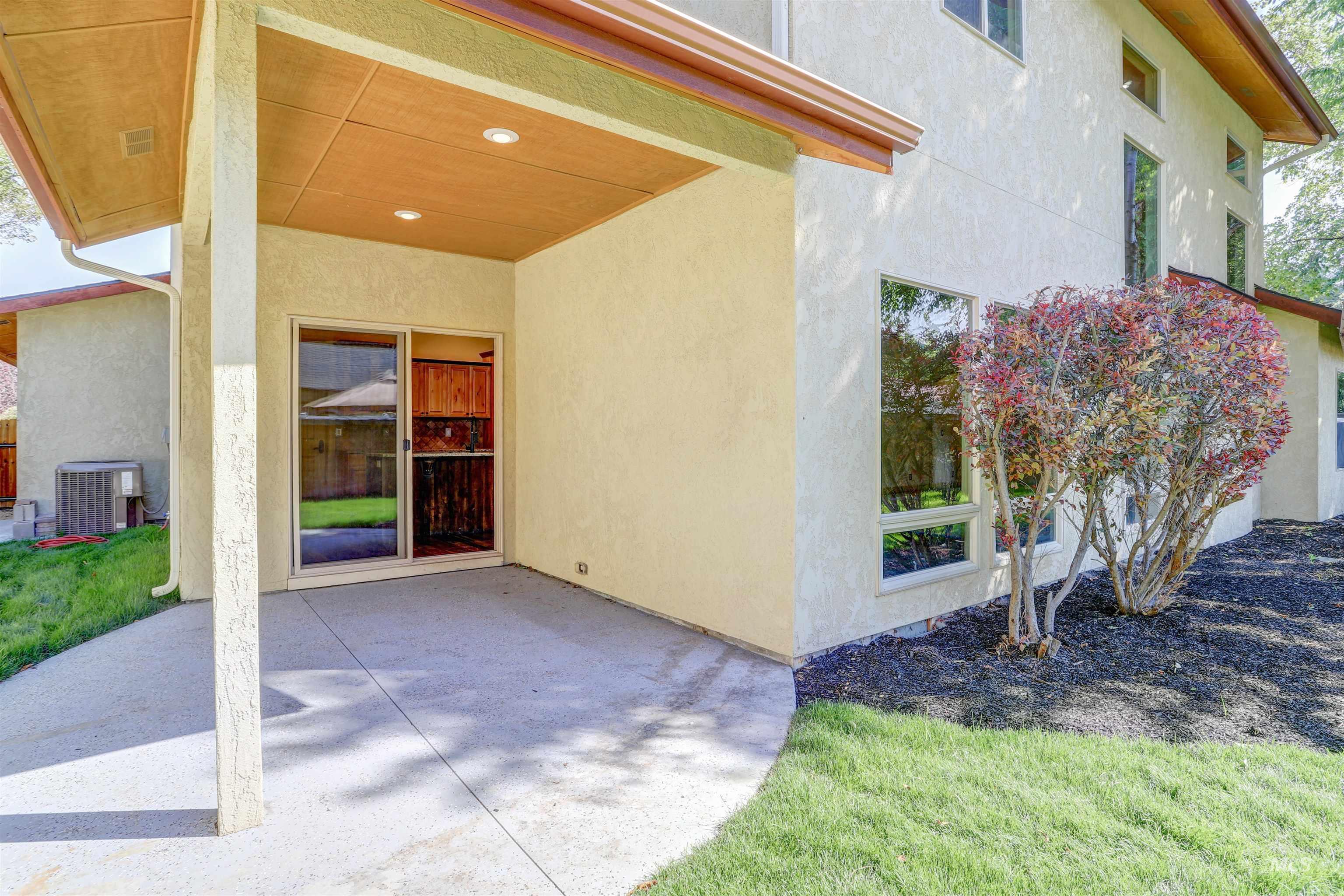 2517 E Nakano Dr, Meridian, Idaho 83646, 4 Bedrooms, 3 Bathrooms, Residential For Sale, Price $649,900, 98999381