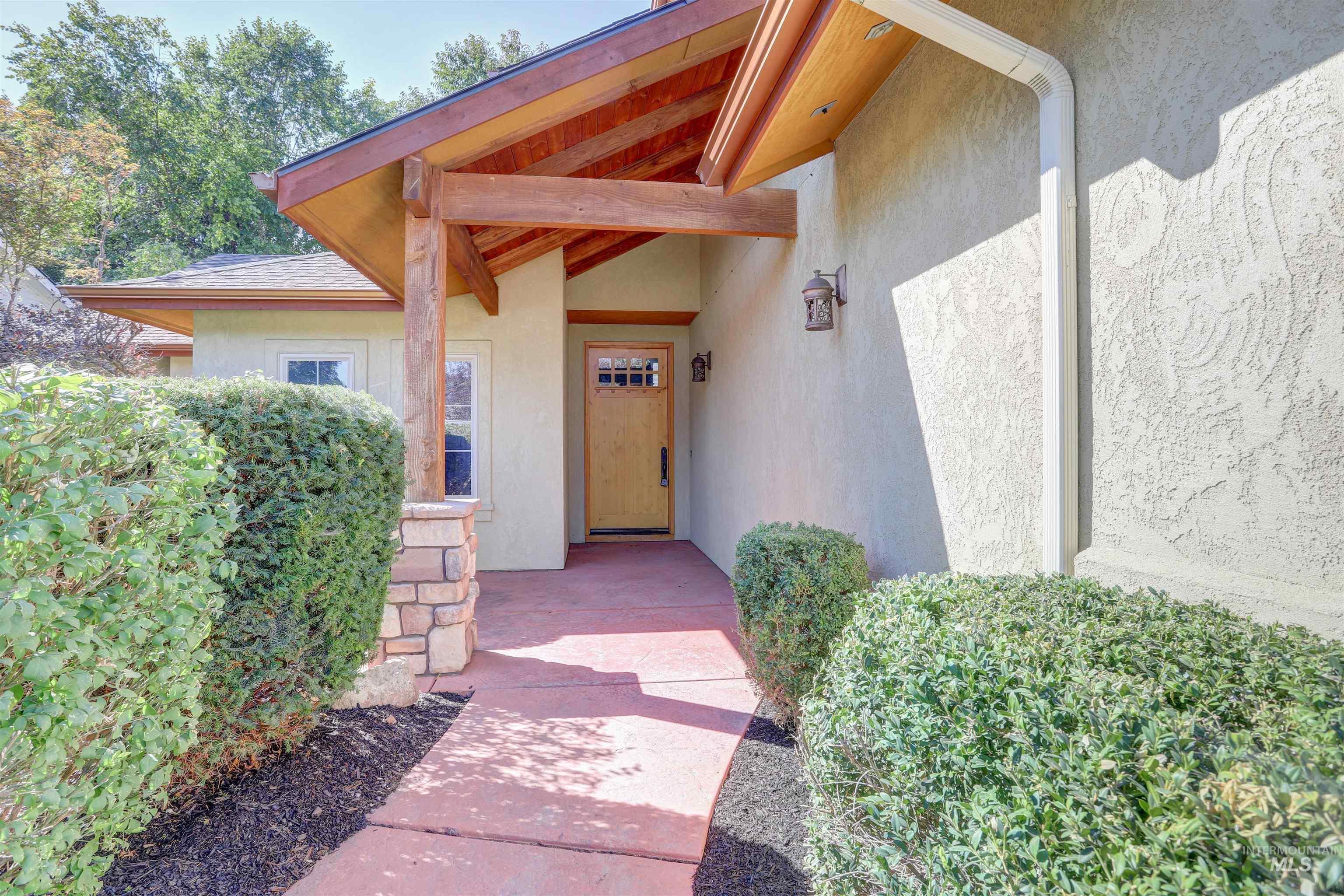 2517 E Nakano Dr, Meridian, Idaho 83646, 4 Bedrooms, 3 Bathrooms, Residential For Sale, Price $649,900, 98999381
